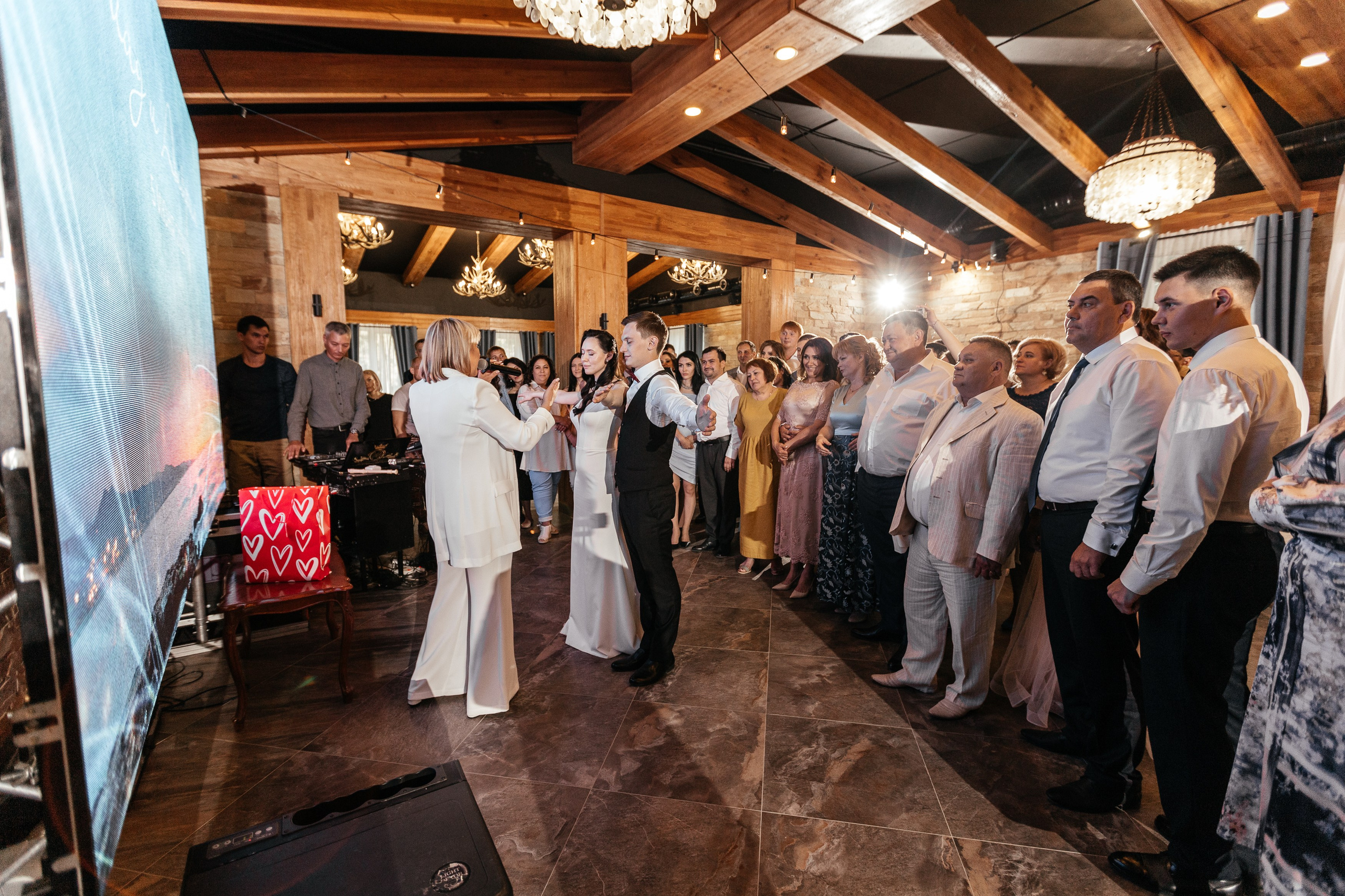 Свадебный фотограф Уфа — Руслан ГабдлисламовЖивые эмоции, красивые кадры, воспоминания на всю жизнь.Работаю по всей Республике Башкортоста. Свадебный фотограф Уфа Руслан Габдлисламов