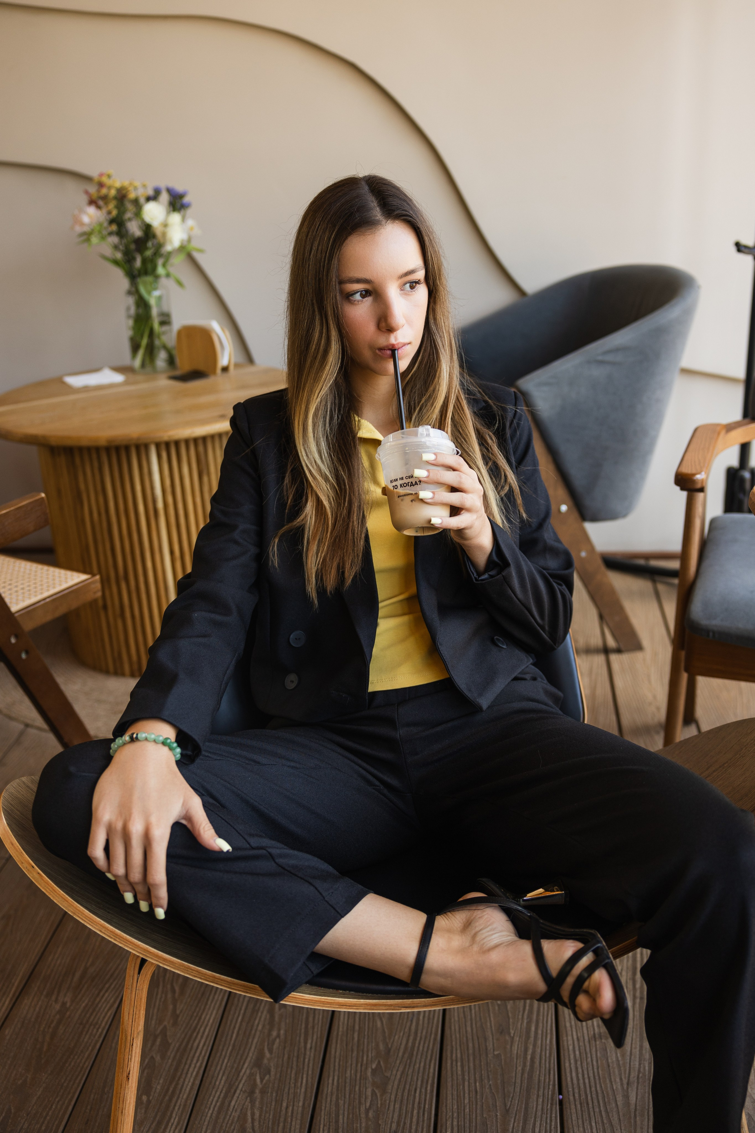 Кофейня. Свадебный фотограф Краснодар Ростов Солоникова Вероника