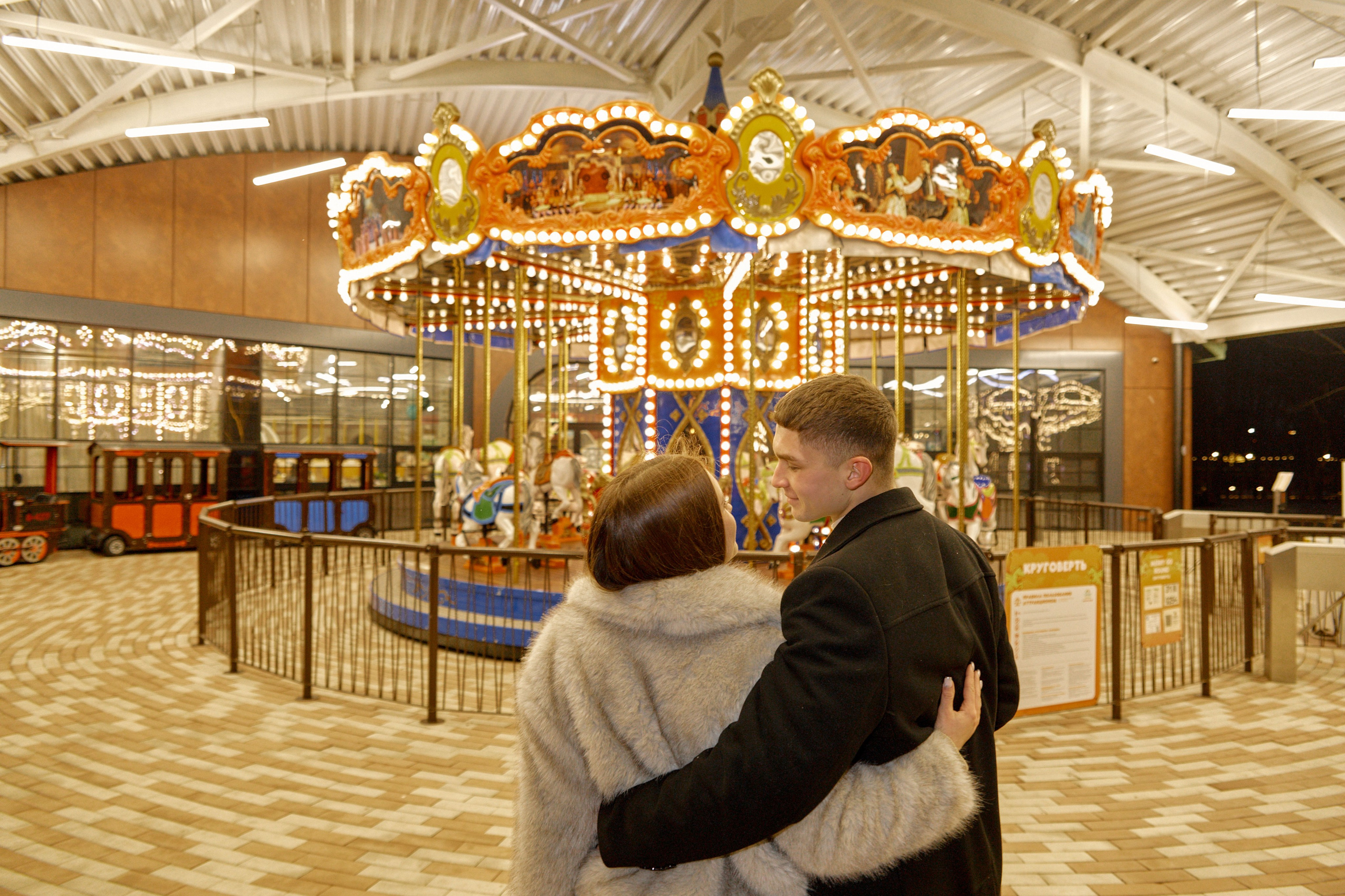 Зимняя фотосессия love story