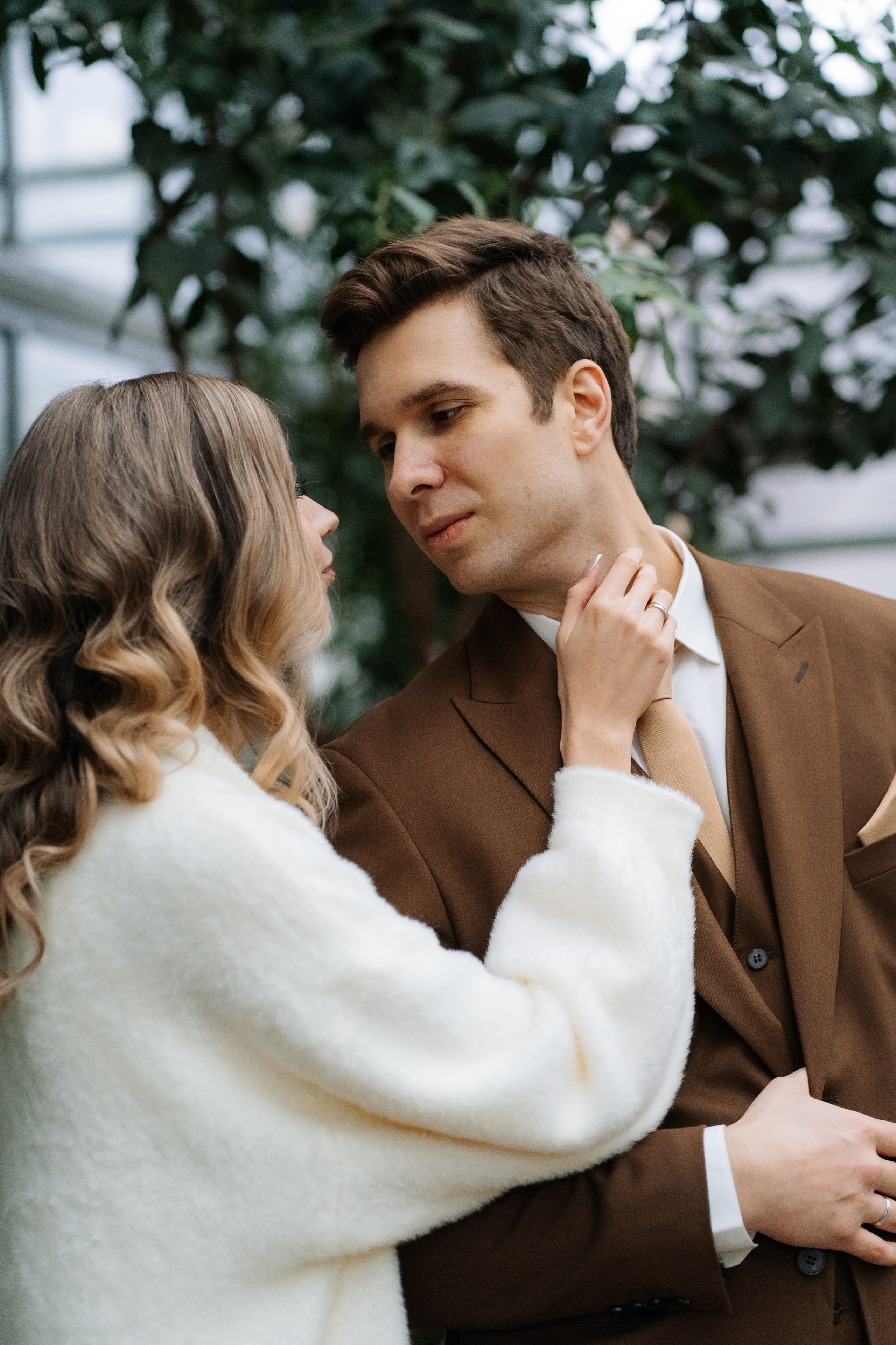 Свадебная фотосессия в оранжерее, Москва. Свадебный фотограф в Москве Анна Полушина