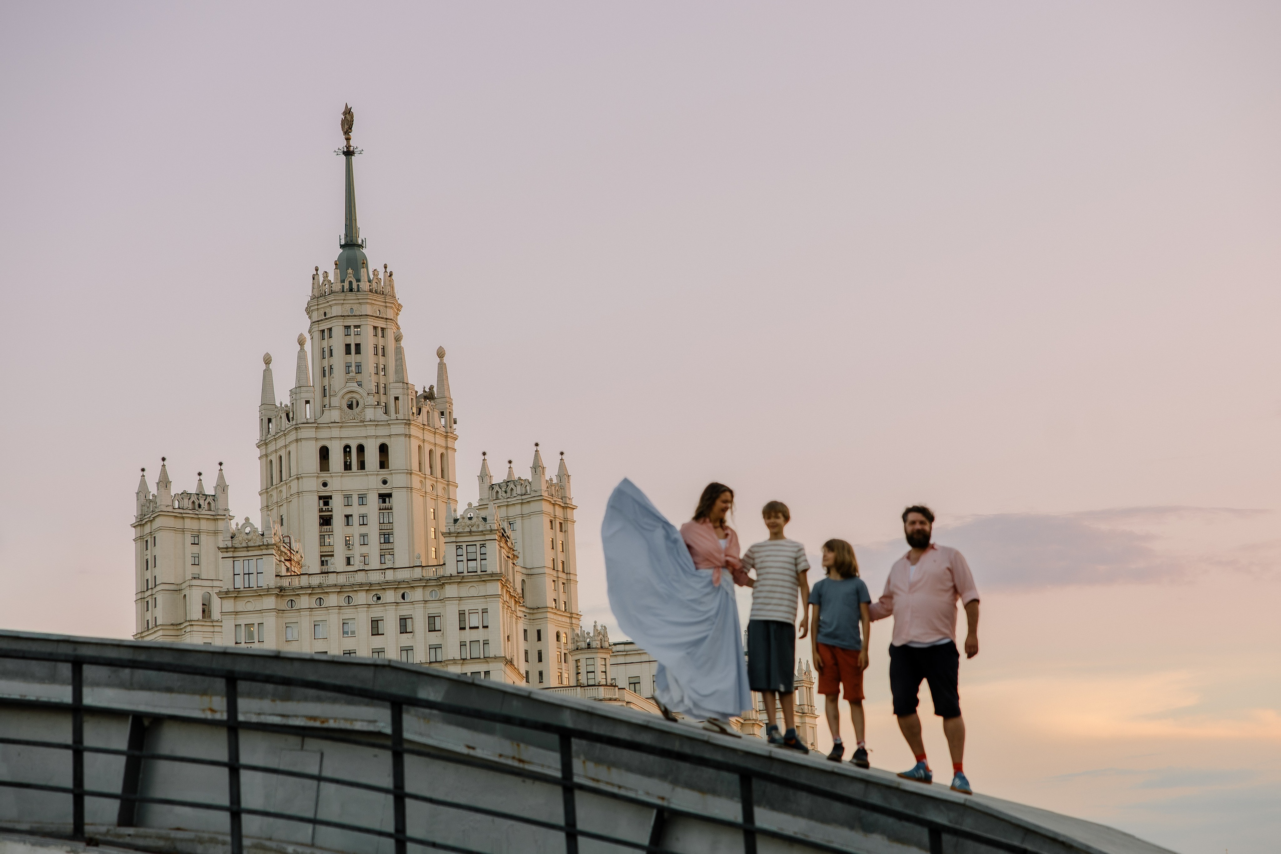 А я иду, шагаю по Москве. Семейный фотограф Москва детский фотограф Одинцово фотосессия беременности Рогачева Екатерина