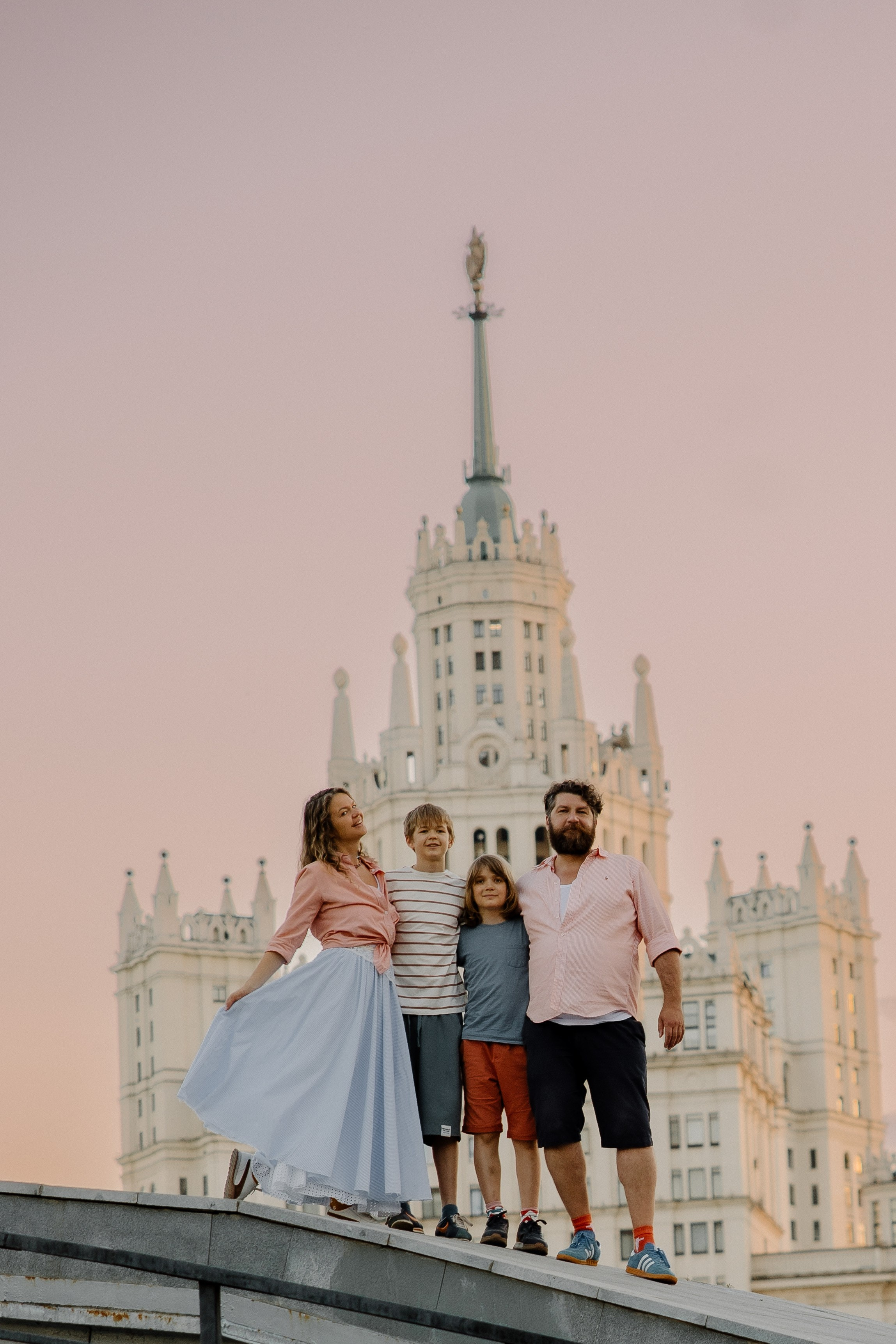 А я иду, шагаю по Москве. Семейный фотограф Москва детский фотограф Одинцово фотосессия беременности Рогачева Екатерина