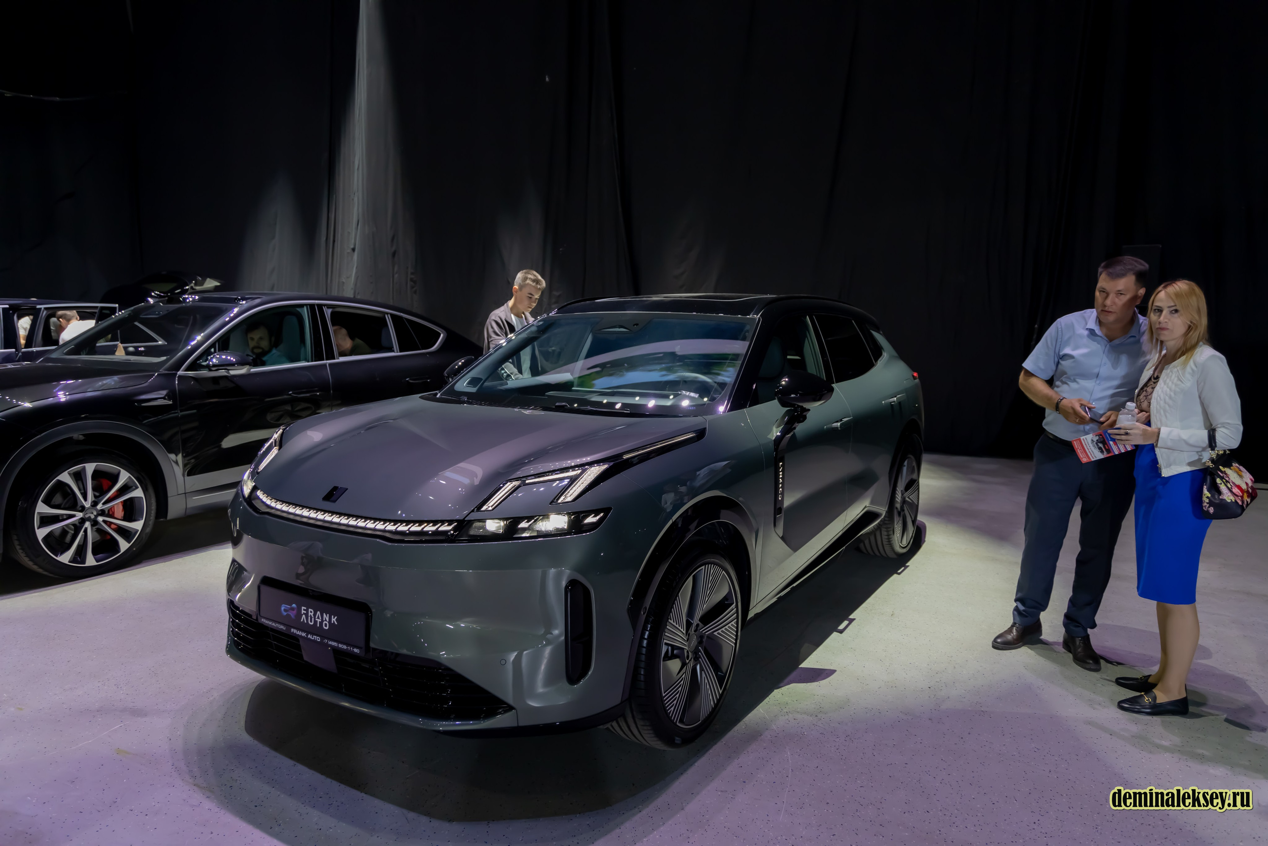 Chinese Motor Show 2024. Репортажный, семейный и студийный фотограф в Москве Демин Алексей