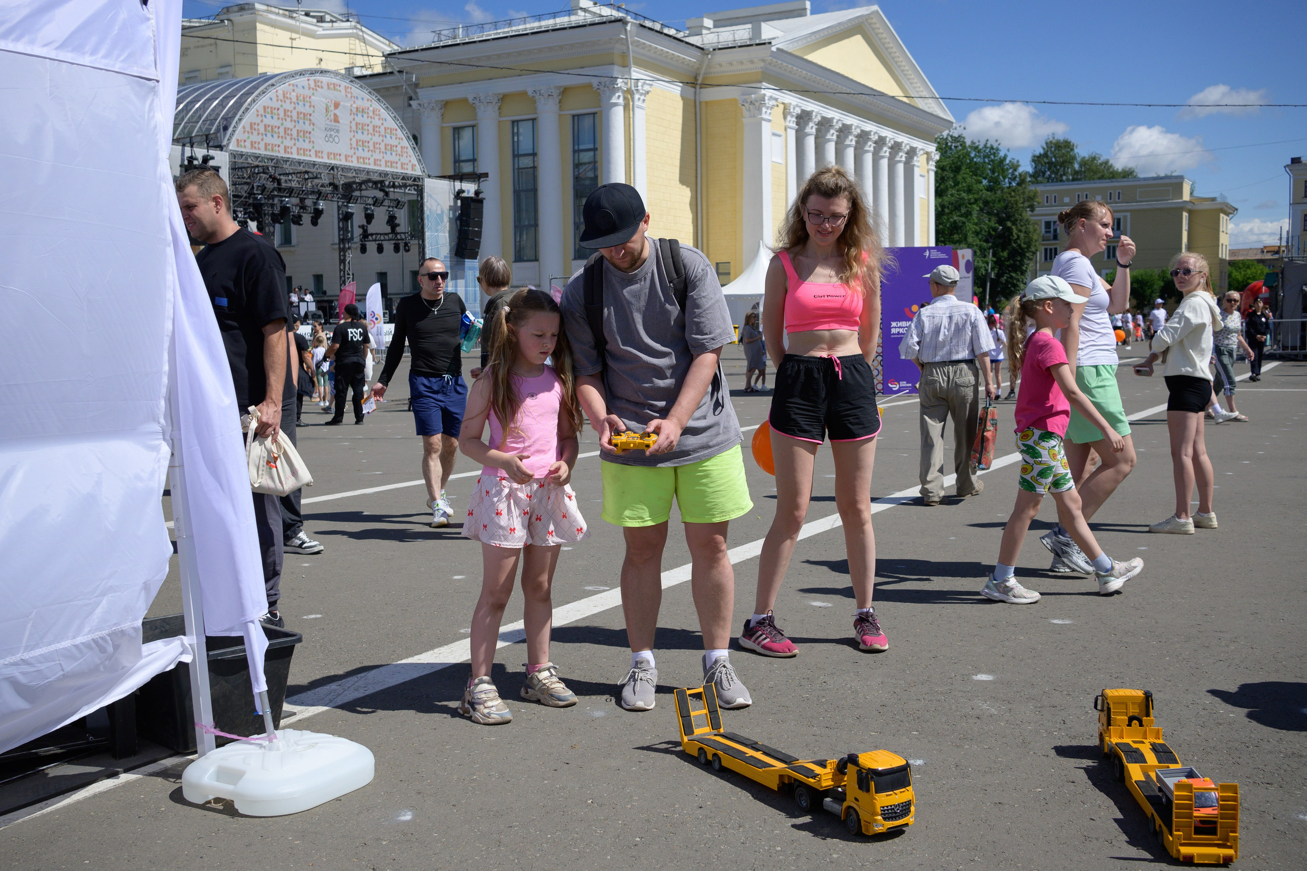 Семейный фитнес-фестиваль «Живи ярко»