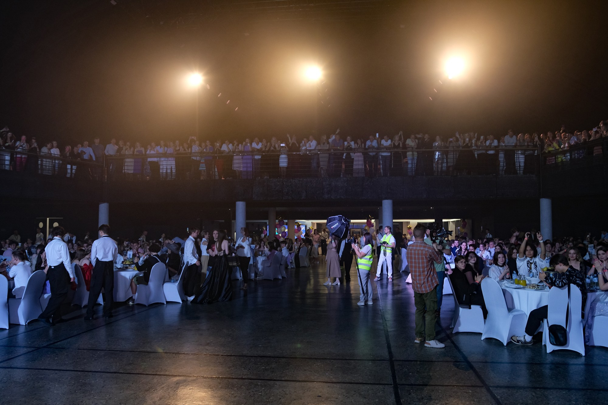 Выпускной альбом. Фото и видеосъемка