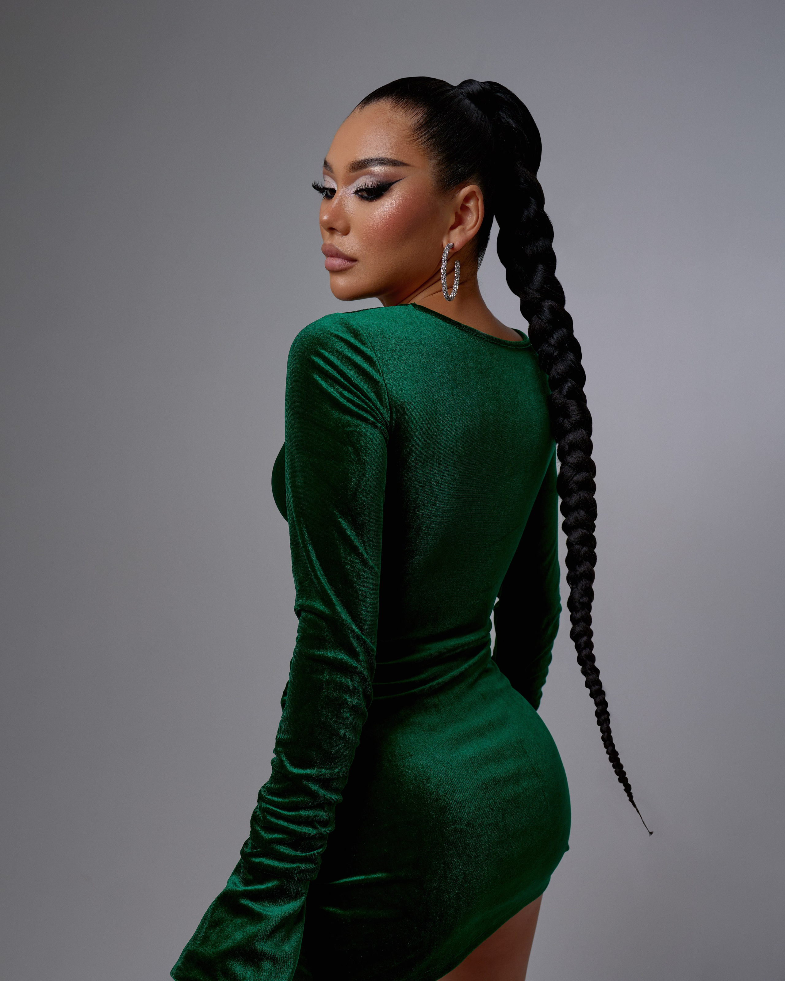 Студийные съёмки на цветных фонах. Женский и мужской портретный фотограф в Москве Светлана Бабурина