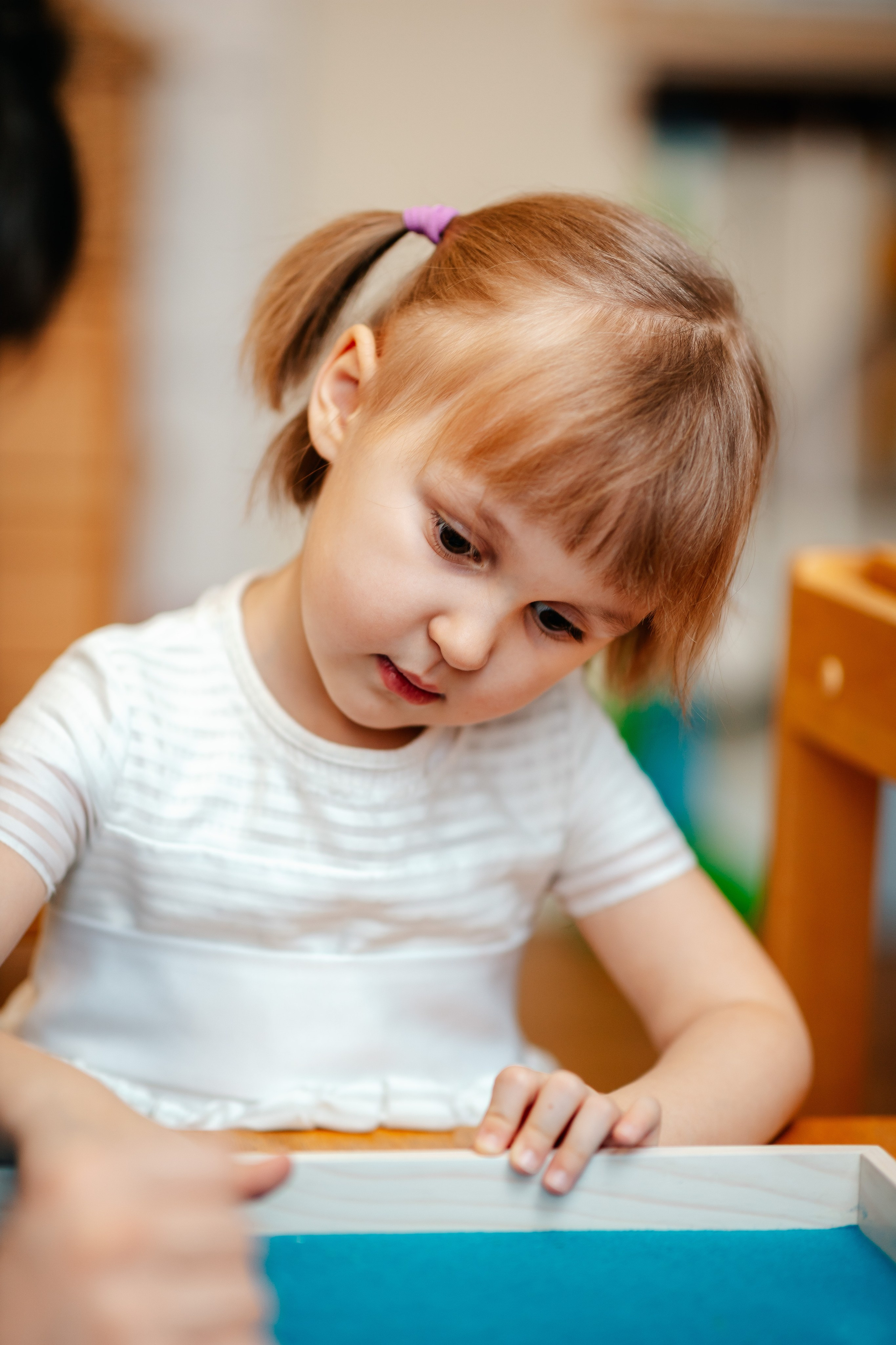 8 марта в Монтессори-саду. Семейный lifestyle фотограф в Санкт-Петербурге Людмила Пахомова