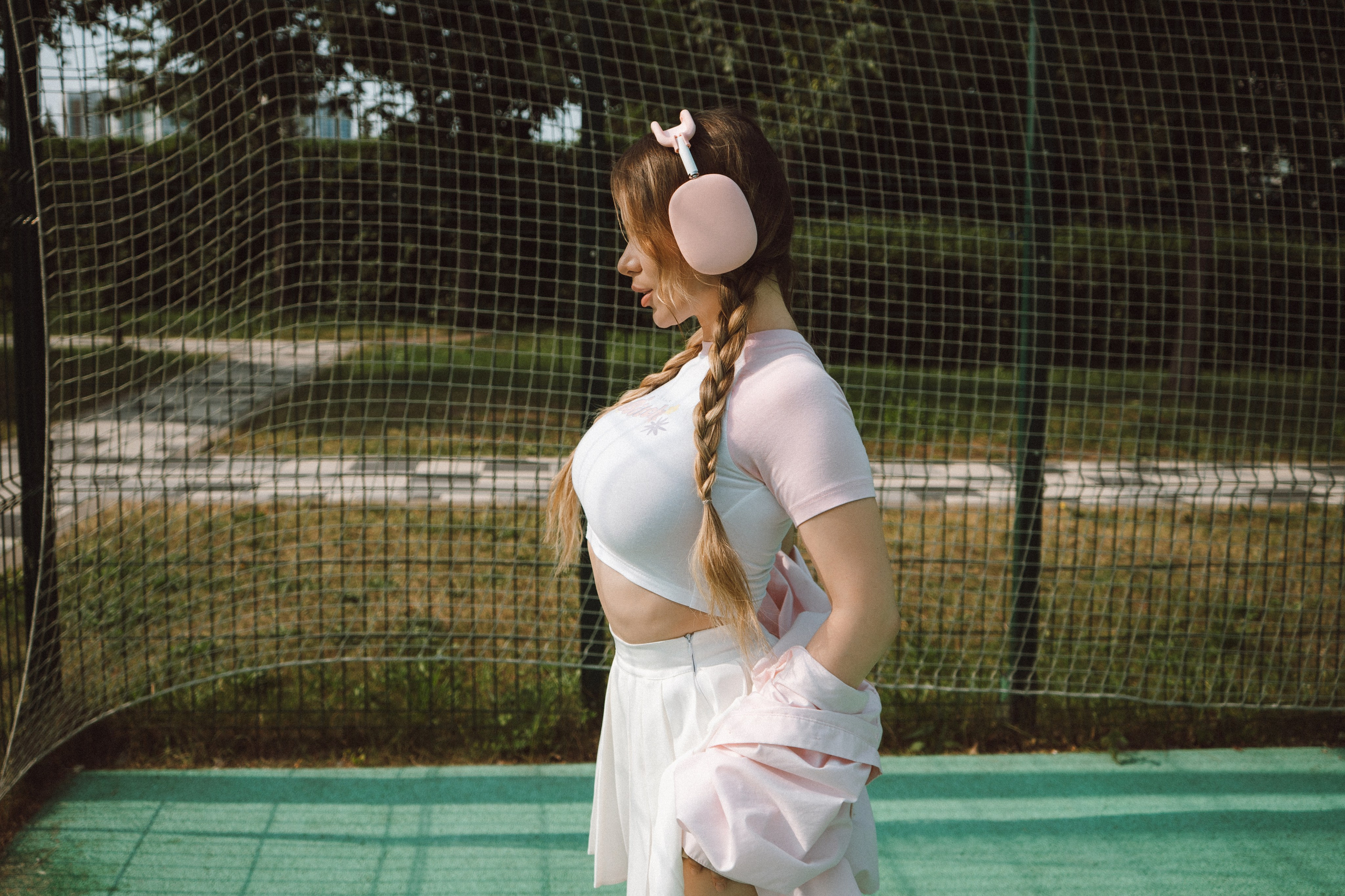 Ретро съемка с роликами — модель Евгения. Фотограф Москва и Видеограф Москва