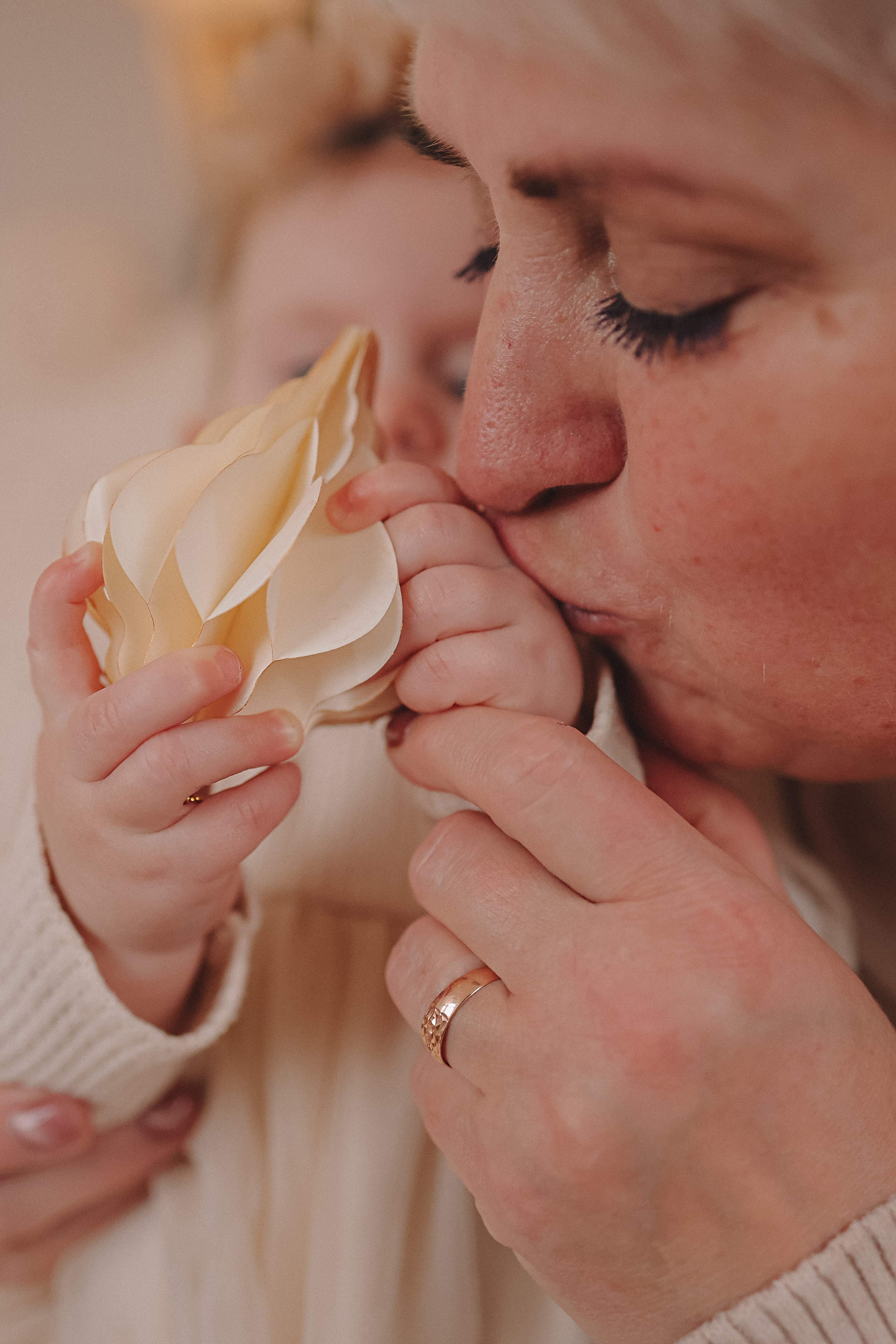 Квартира. Семейный фотограф Тюмень, фотограф на роды Салмина Мария