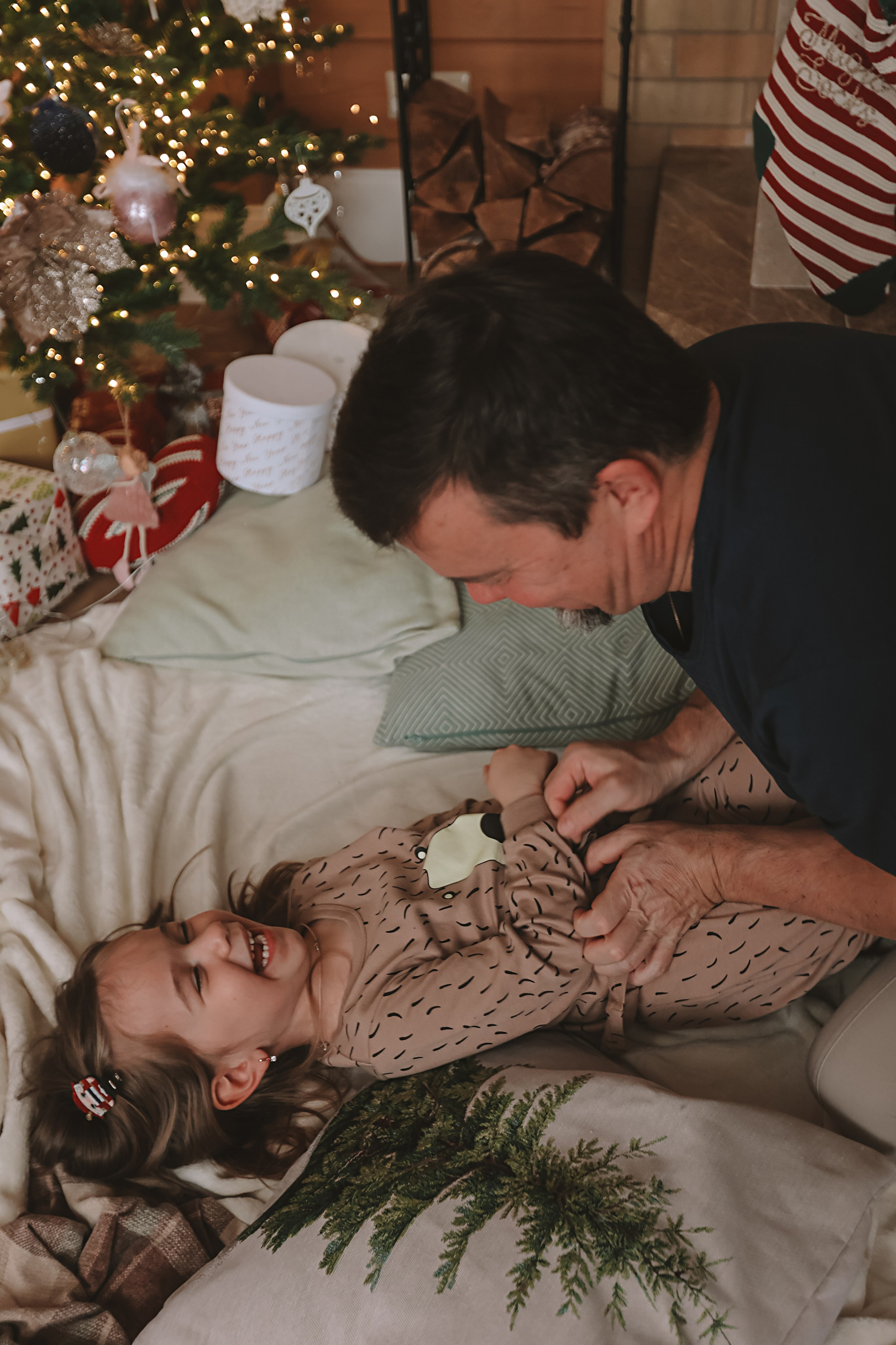 Новогодние традиции. Семейный фотограф Тюмень, фотограф на роды Салмина Мария