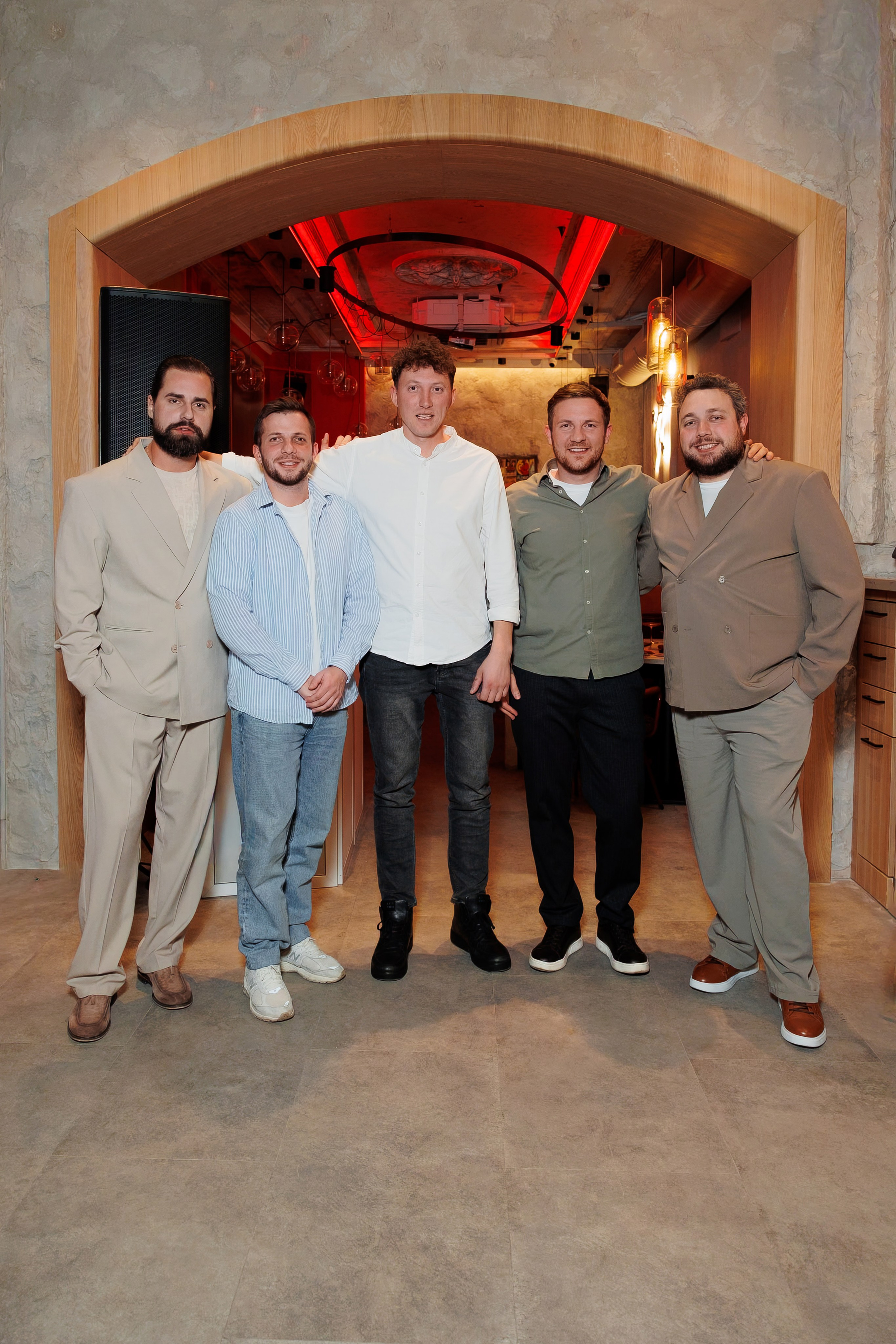 AMORE ОТРКРЫТИЕ — DAY I. СВОИ. ФОТООТЧЕТЫ-СОБЫТИЯ-МЕСТА