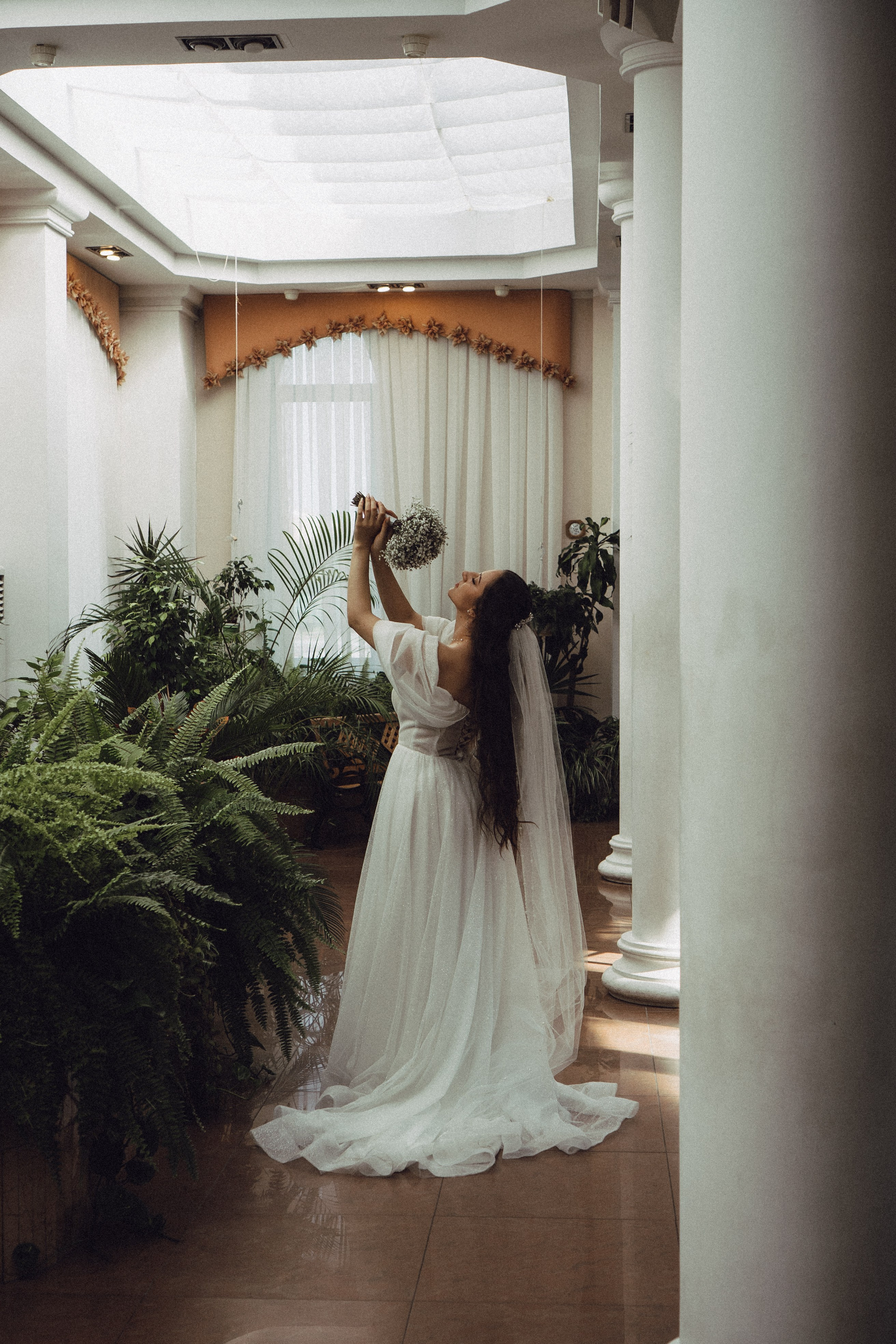 СВАДЕБНАЯ СЬЕМК В ПАРКЕ 300-ЛЕТИЯ. Профессиональный фотограф, Санкт-Петербург — Виктория Богомолова