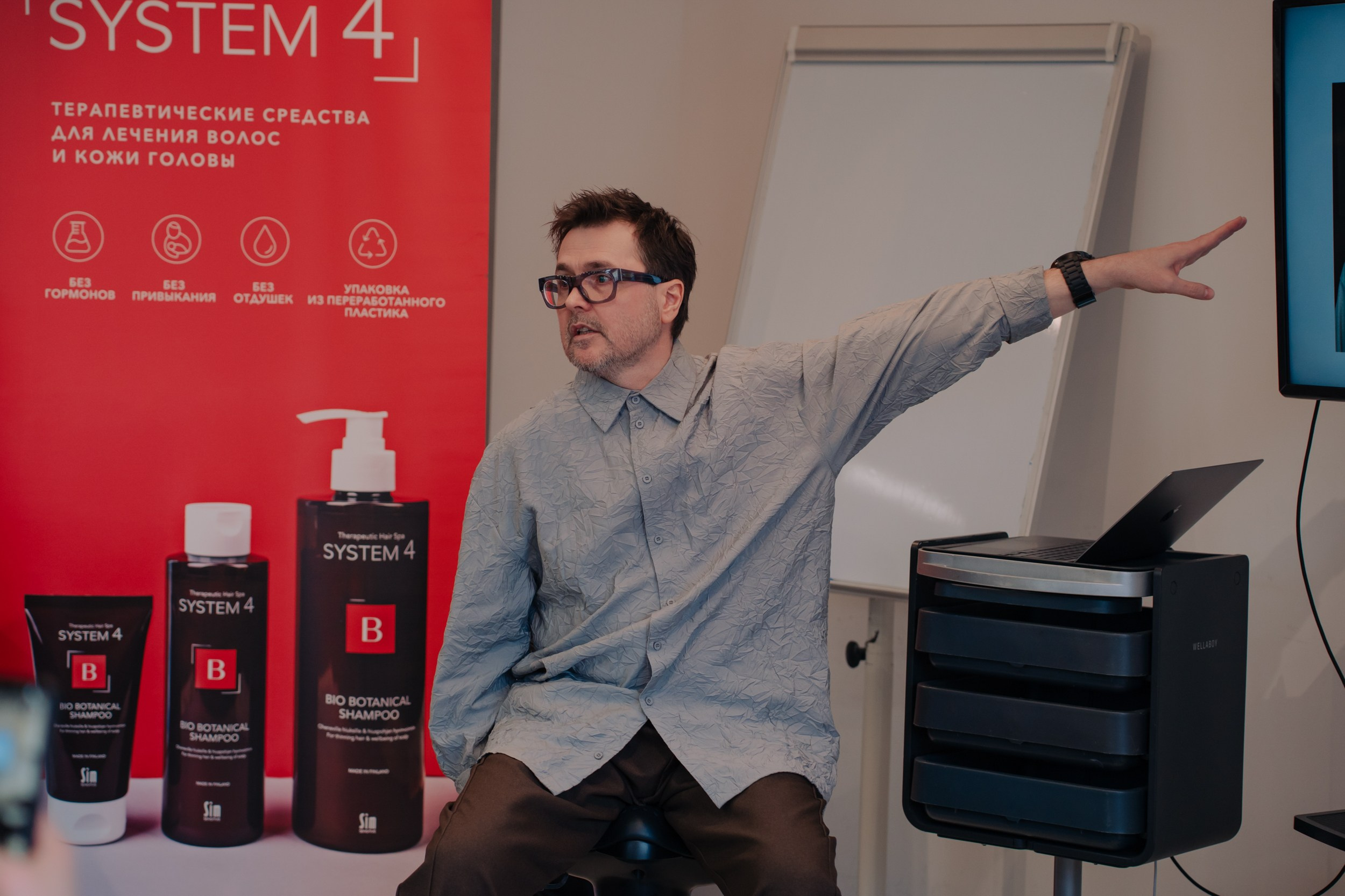 Мастер класс по стрижкам от Олега Курникова. Портретный и репортажный фотограф в Санкт-Петербурге Максим Пашков