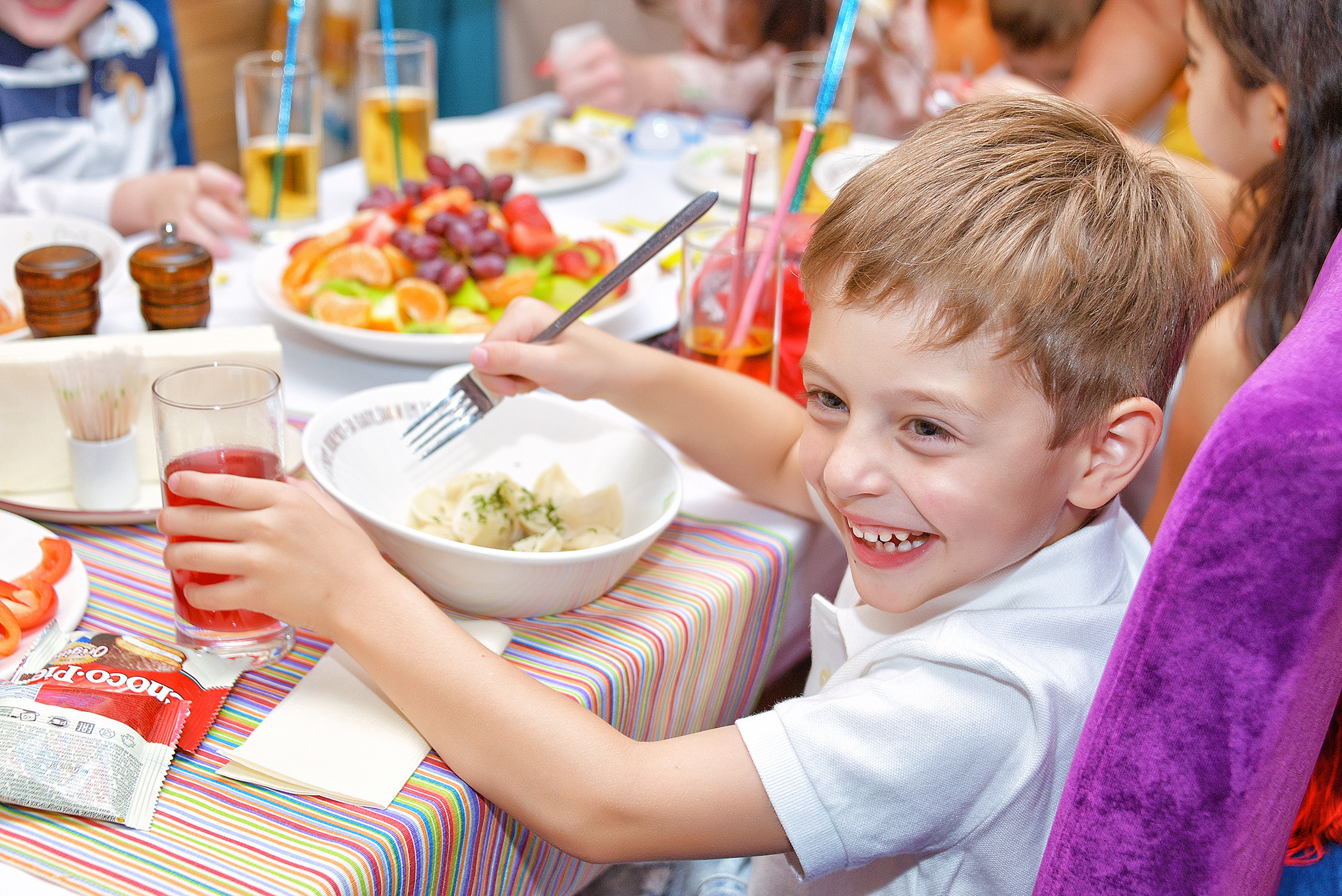 Фотосъемка праздников, банкетов, корпоративов, крещения, венчания. Семейный и детский фотограф Марина Антипова