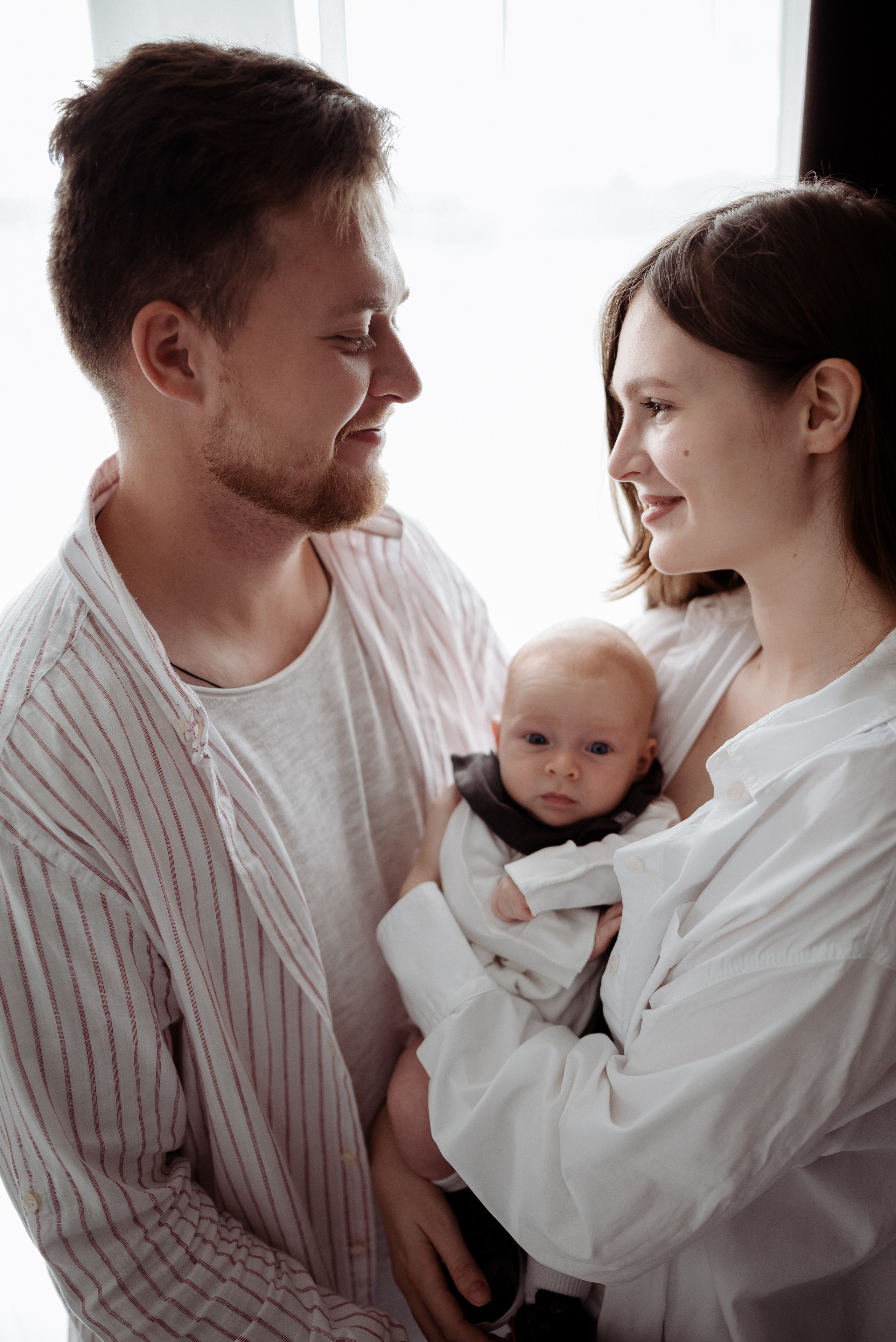Семейная фотография. Фотограф новорожденных в Иваново Виктория Судницына