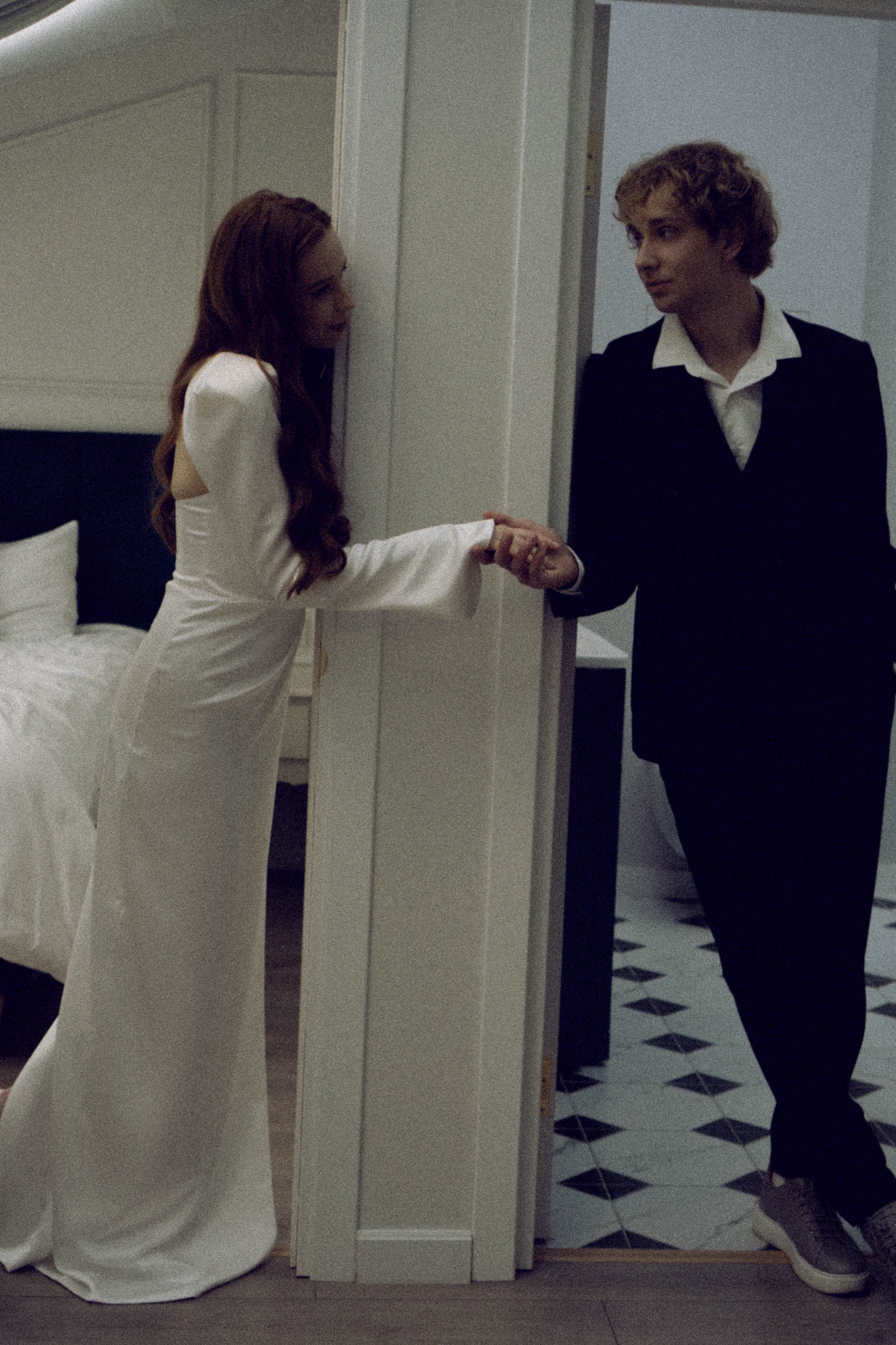 СВАДЕБНАЯ СЬЕМКА В ОТЕЛЕ. СБОРЫ ЖЕНИХА И НЕВЕСТЫ И ТАКЖЕ ТОР И ПОДГОТОВКА К ПРОГУЛКЕ. Профессиональный фотограф, Санкт-Петербург — Виктория Богомолова