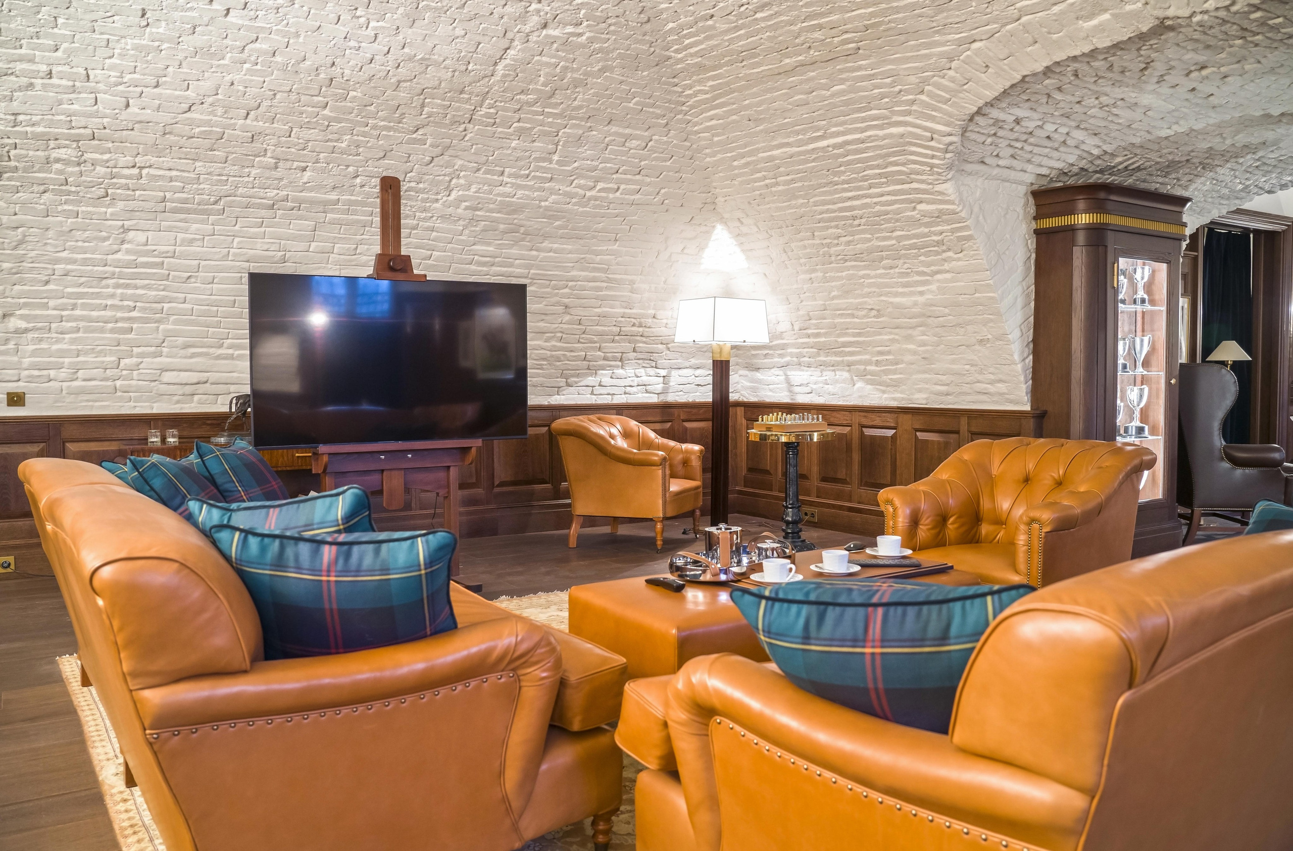 Интерьер бара ресторана. Фотограф в Санкт-Петербурге. Репортажная и все съёмки для бизнеса