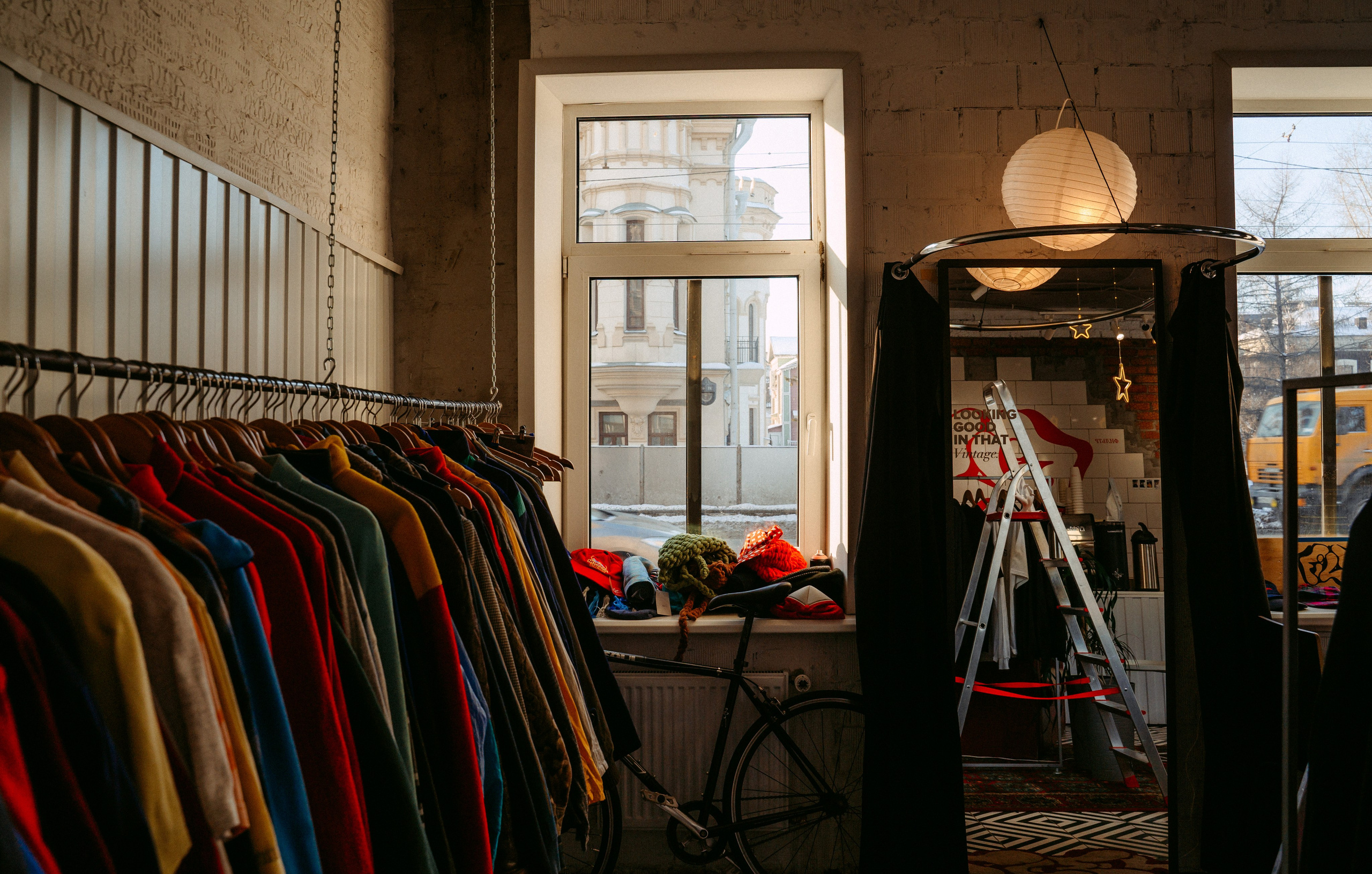 Фильтр / интерьер кофейни в Казани. Саша Копылов, фотограф в Казани