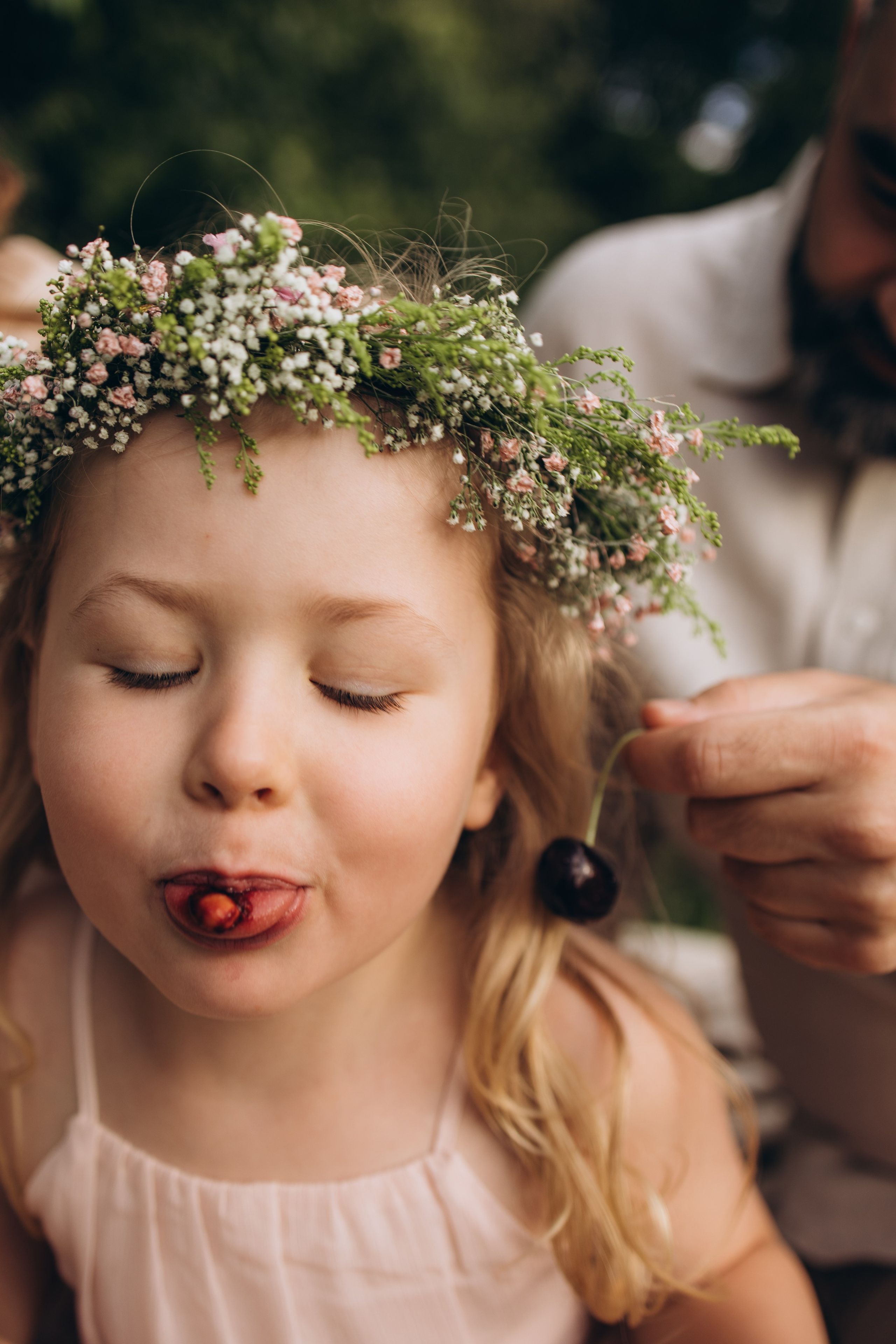 Babybauch-Shooting im Grünen. Fotografin in Erlangen, Nürnberg und Umgebung