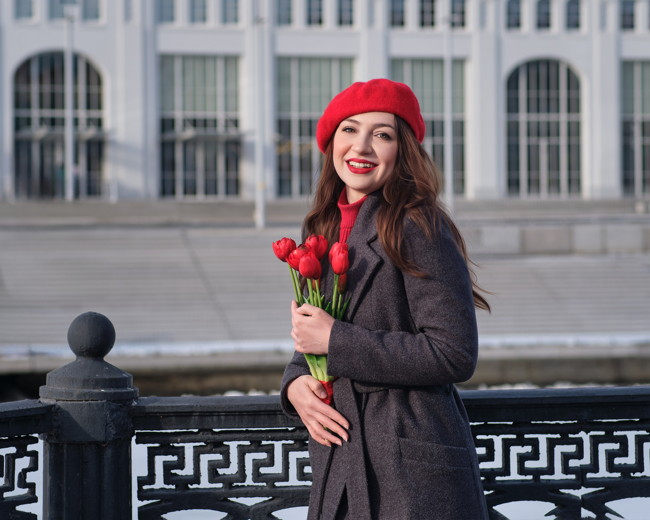 Виктория, яркие краски в белом феврале