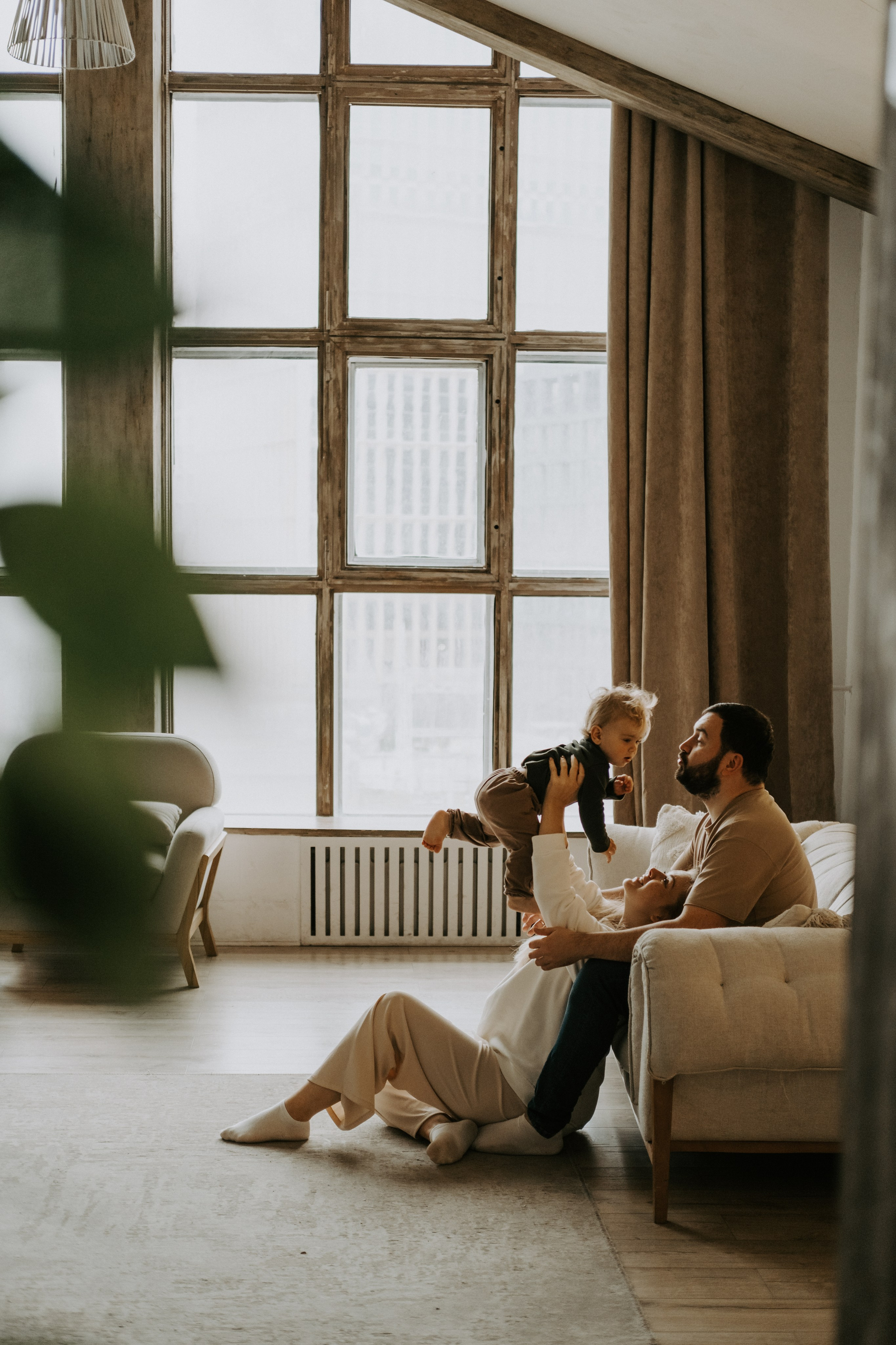 Красивая семья, уютная семейная фотосессия. Семейный фотограф в Москве Кристина Маркос