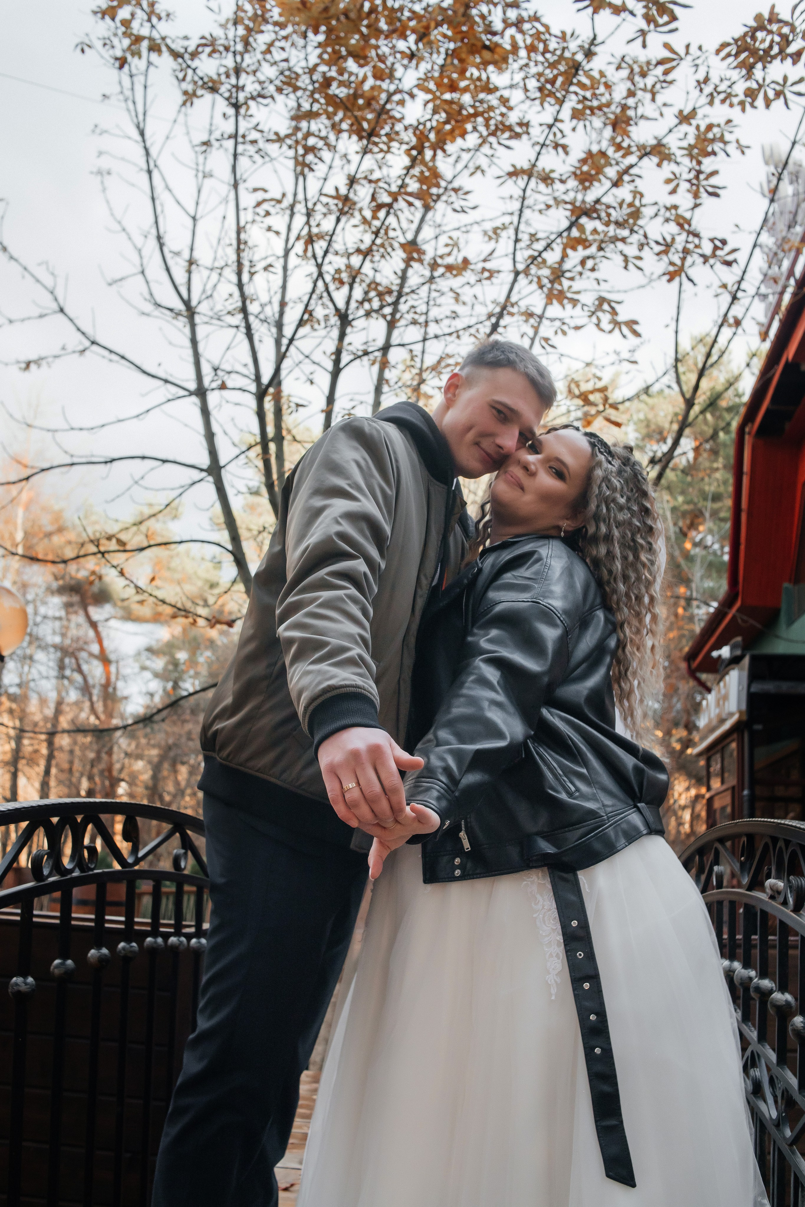 Ноябрьская свадьба в Сормовском ЗАГСе и в фотостудии Акт Первый. Свадебный фотограф и фотограф Love-Store в Нижнем Новгороде Анастасия