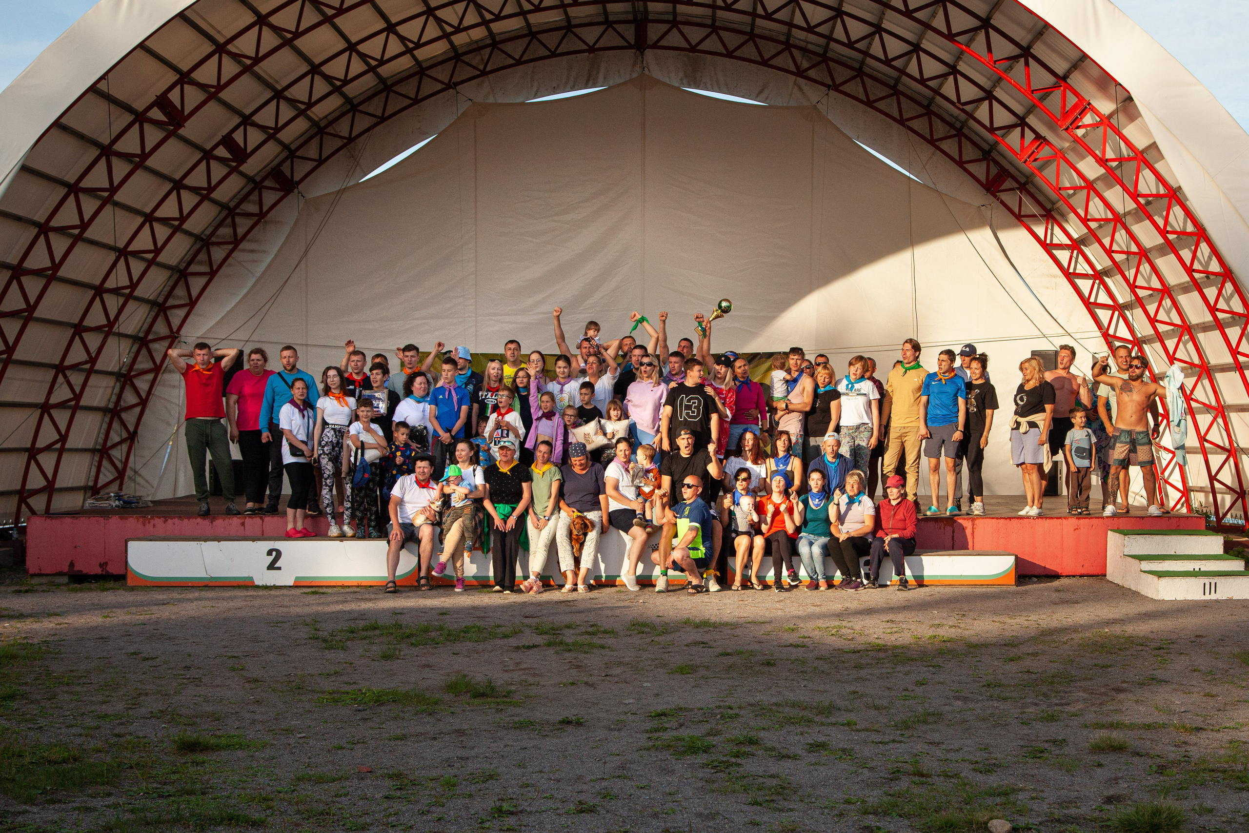 Ленгазспецстрой-Турслет. Двойняшки-фотографы Анна и Анастасия в Санкт-Петербурге