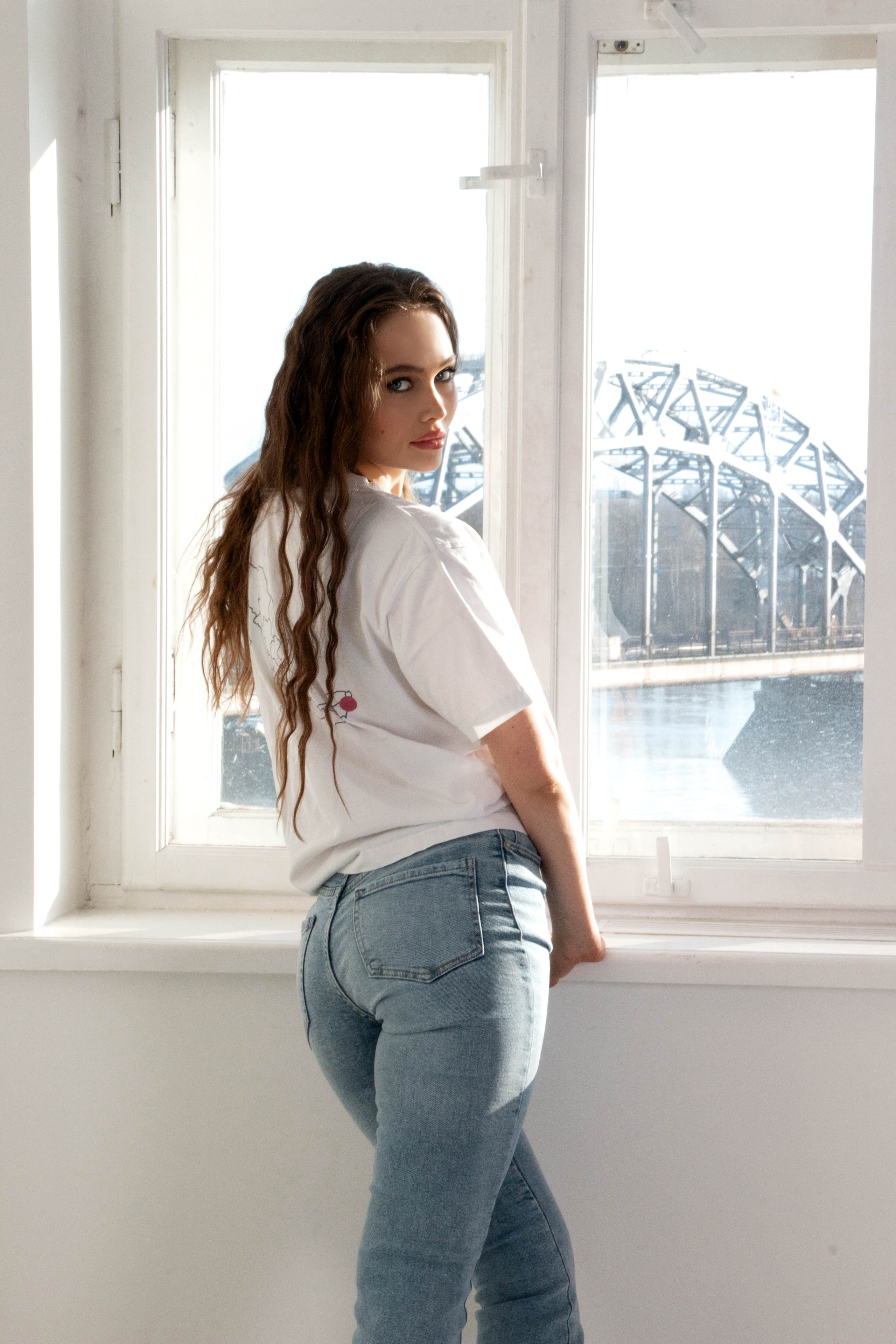 Алина. Бережно сохраняю ваши чувства и истории на своих фотографиях