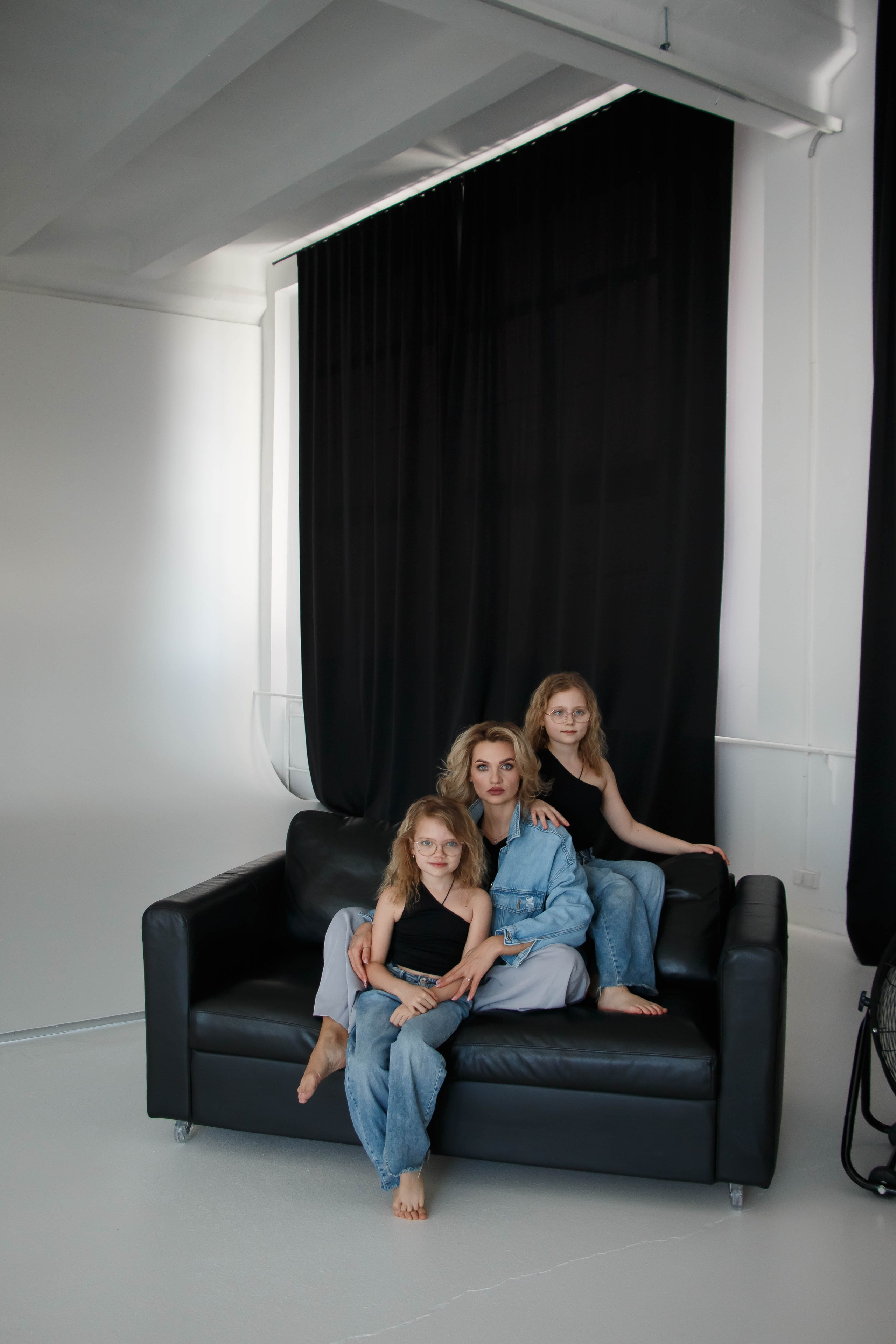 MARYNA & NIKOLETTA & ALISA. Бережно сохраняю ваши чувства и истории на своих фотографиях