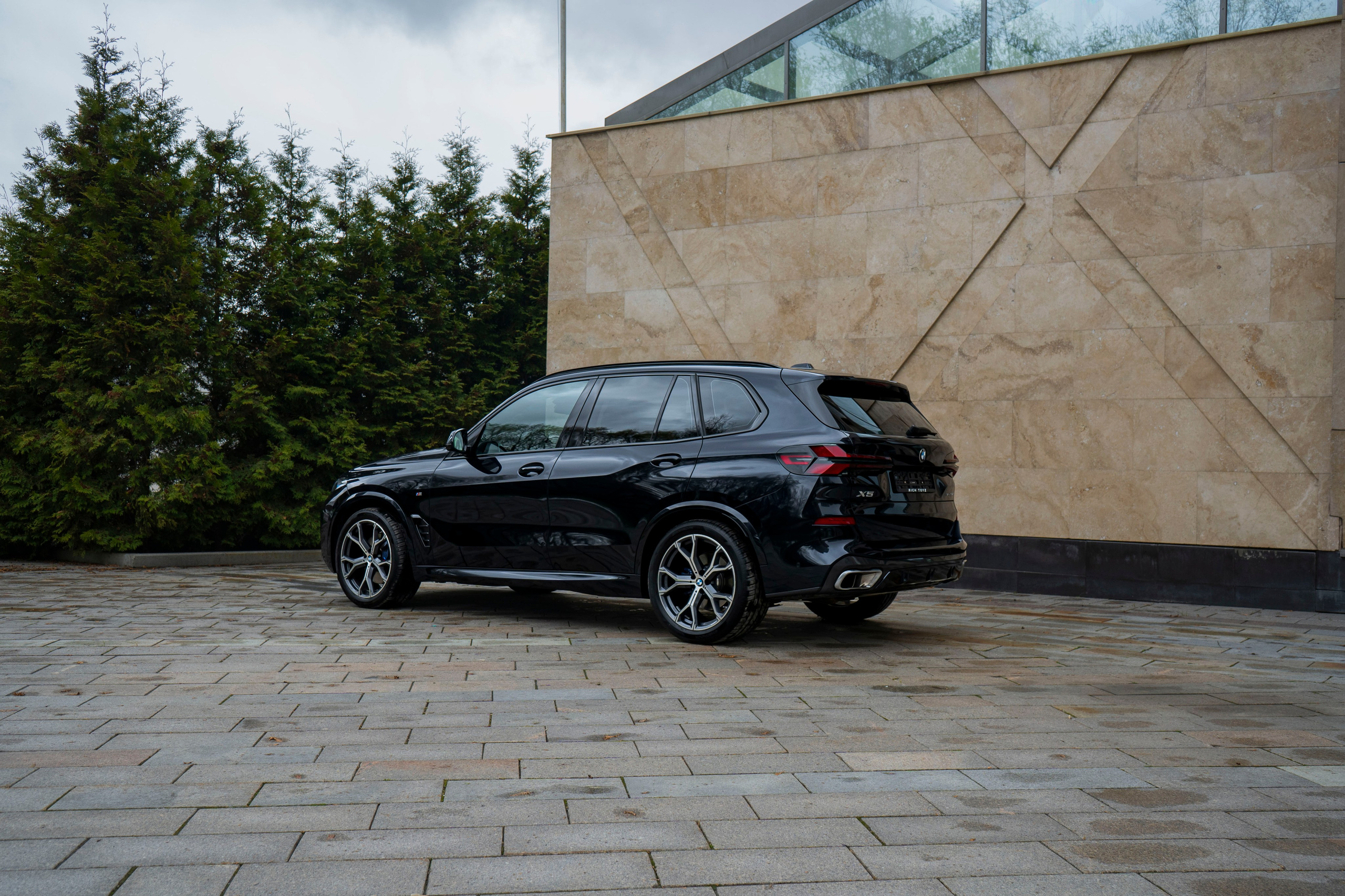 BMW X5. Автомобильный фотограф Ногинск Денис Городок