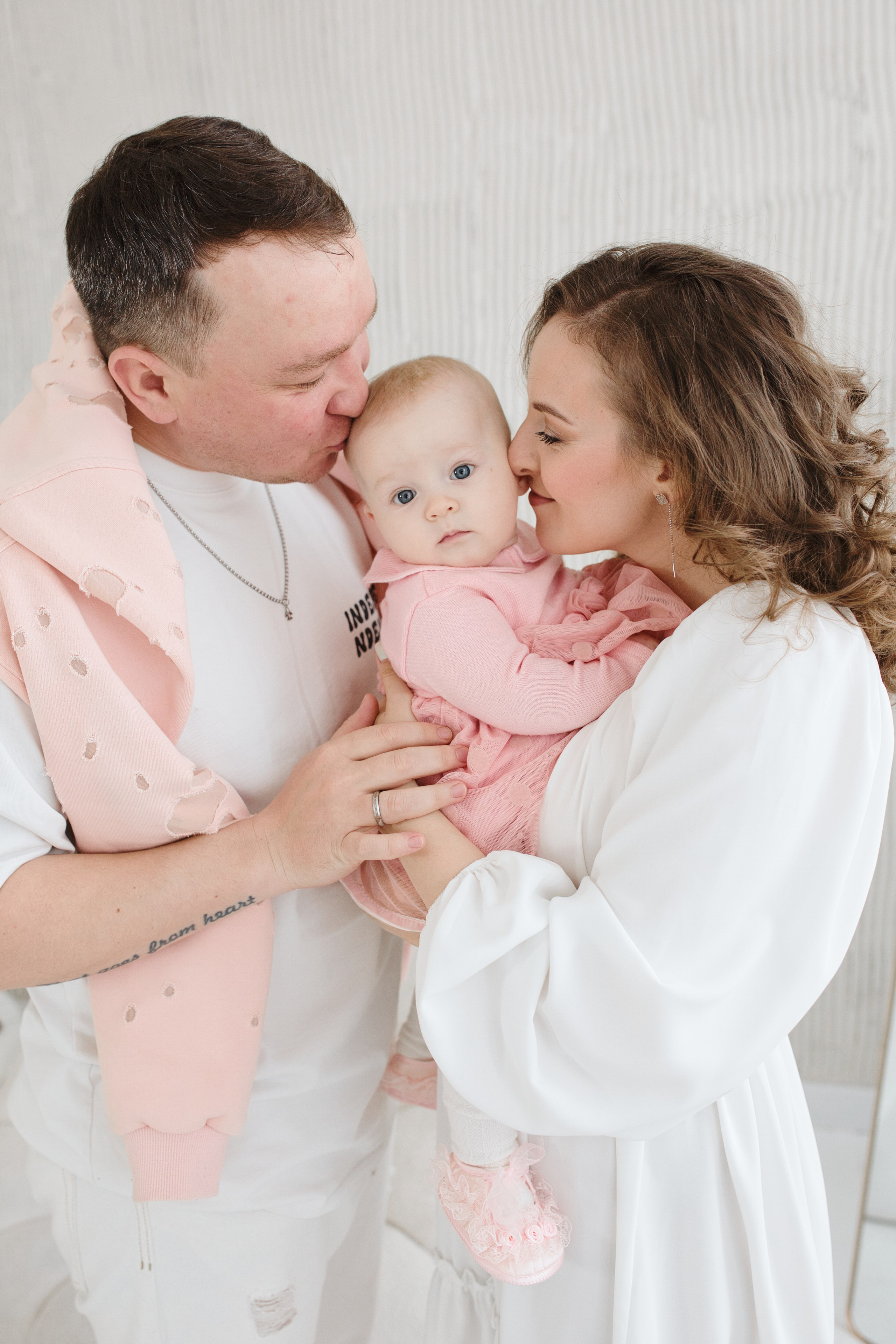 Нина с родителями. Портретный, свадебный, репортажный фотограф во Владивостоке Юлиана Джули Фокс