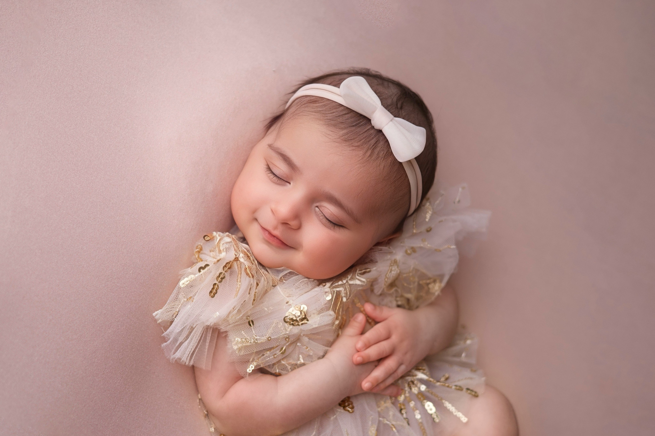 Девочки. Давидова Лола Москва фотограф новорожденных