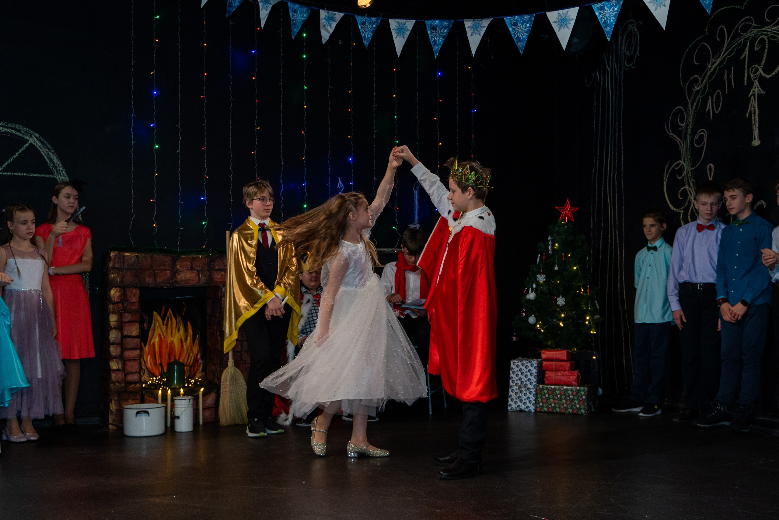 Новый год школы Фрактал. Фотограф в Санкт-Петербурге, фотодни в СПБ