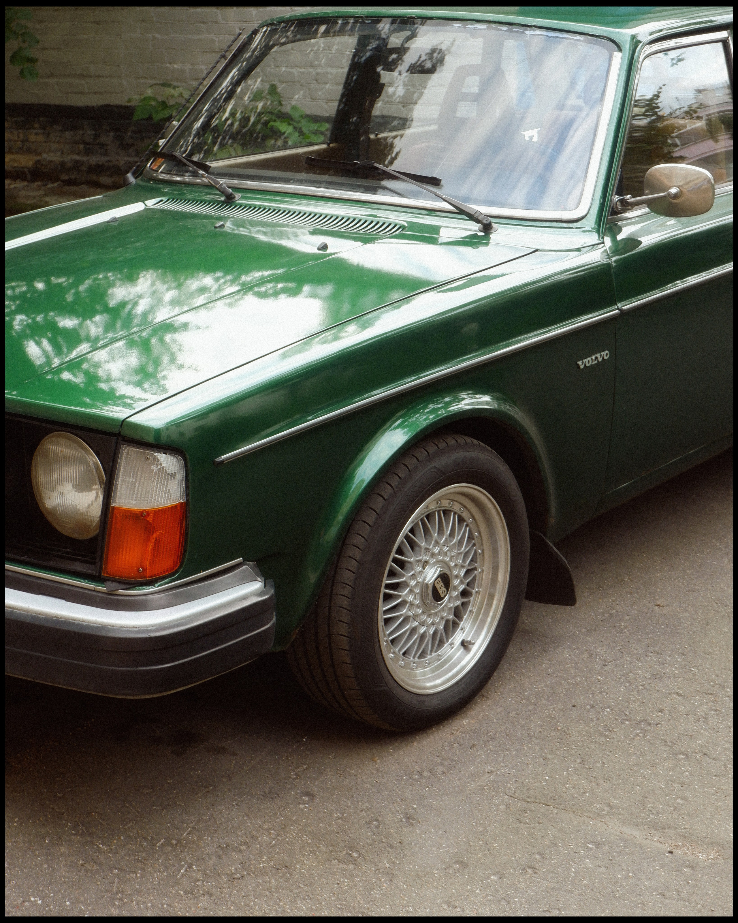 CARS. ANNA — PHOTOGRAPHER