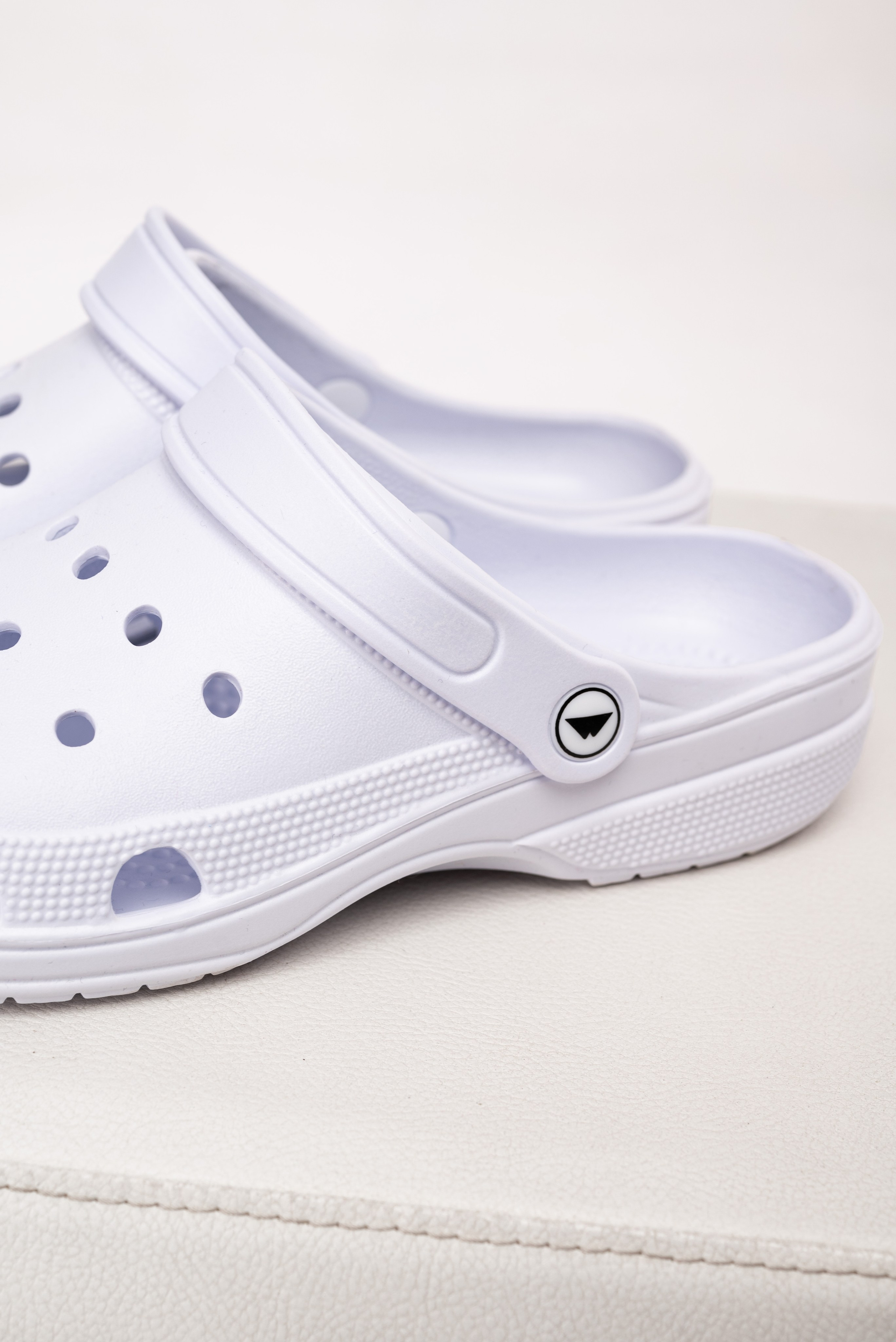 Кроксы. Предметный фотограф, фото для маркетплейсов Пятигорск, КМВ