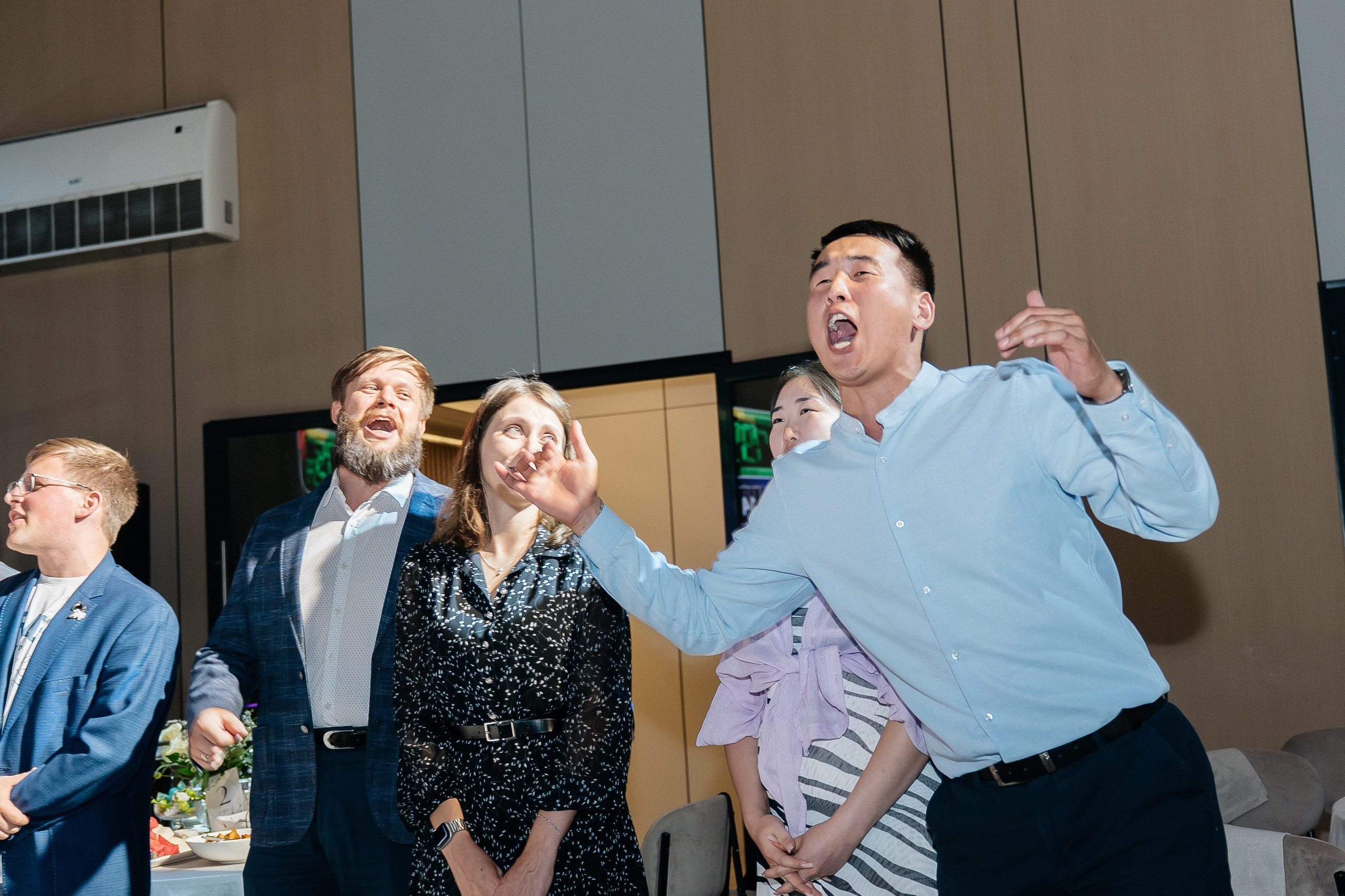 Свадебный репортаж. Для тех, кто не ждёт удачи, а создаёт её. Каждая фотосессия — это твой момент, твой стиль, твой успех. 📸