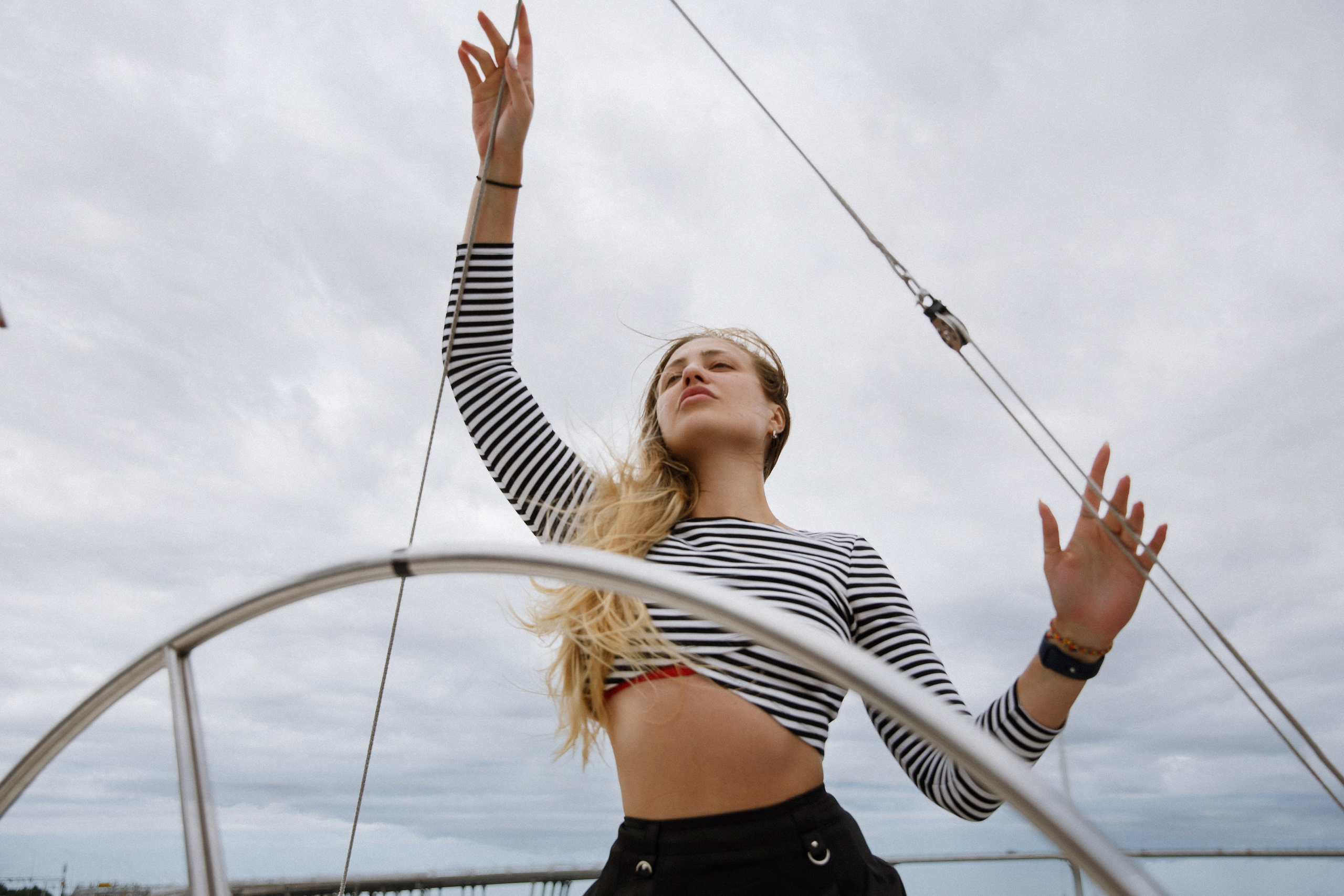 Фотосессия на катере. Портретный фотограф Санкт-Петербург Москва Андронова Юлия