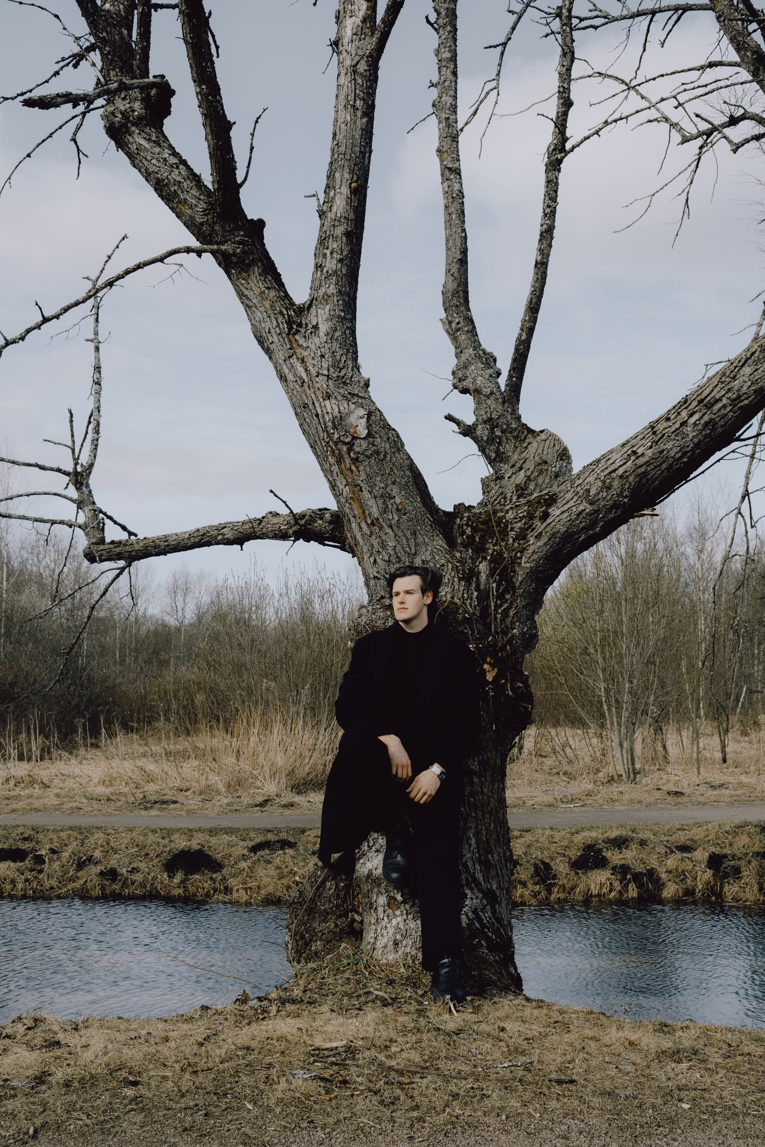 Тимофей. Весення съемка за городом. Портретный фотограф в Санкт-Петербурге Валентина Долженко