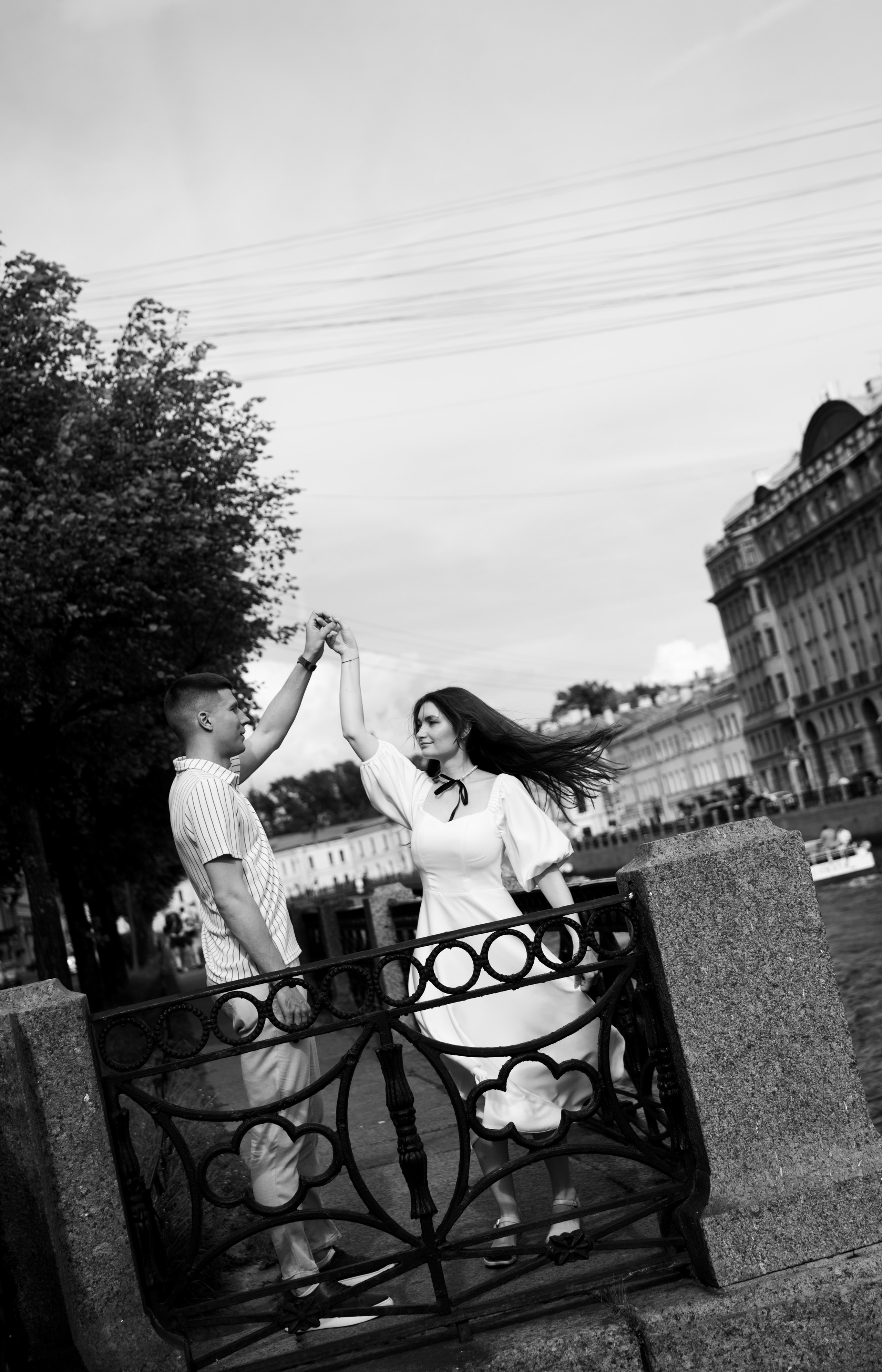 Иван и Алена Прогулочная фотосессия. Свадебный фотограф