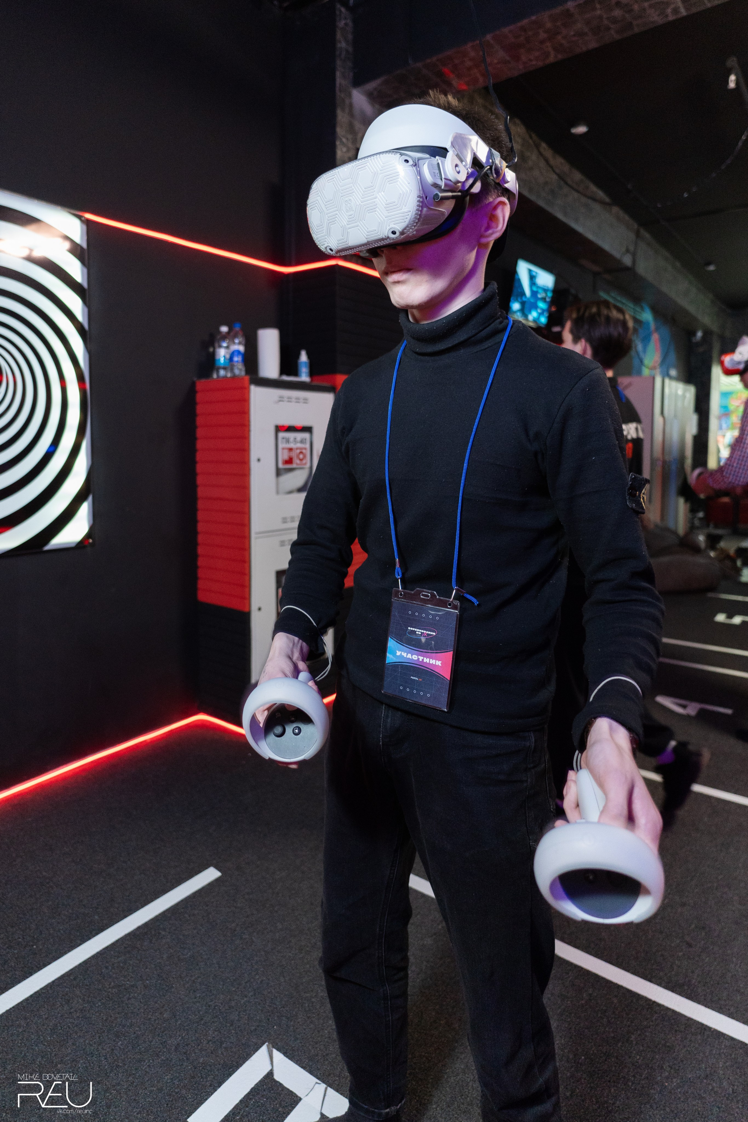 ТУРНИР ПО VR. Mike Dovetail | Портретный и репортажный фотограф