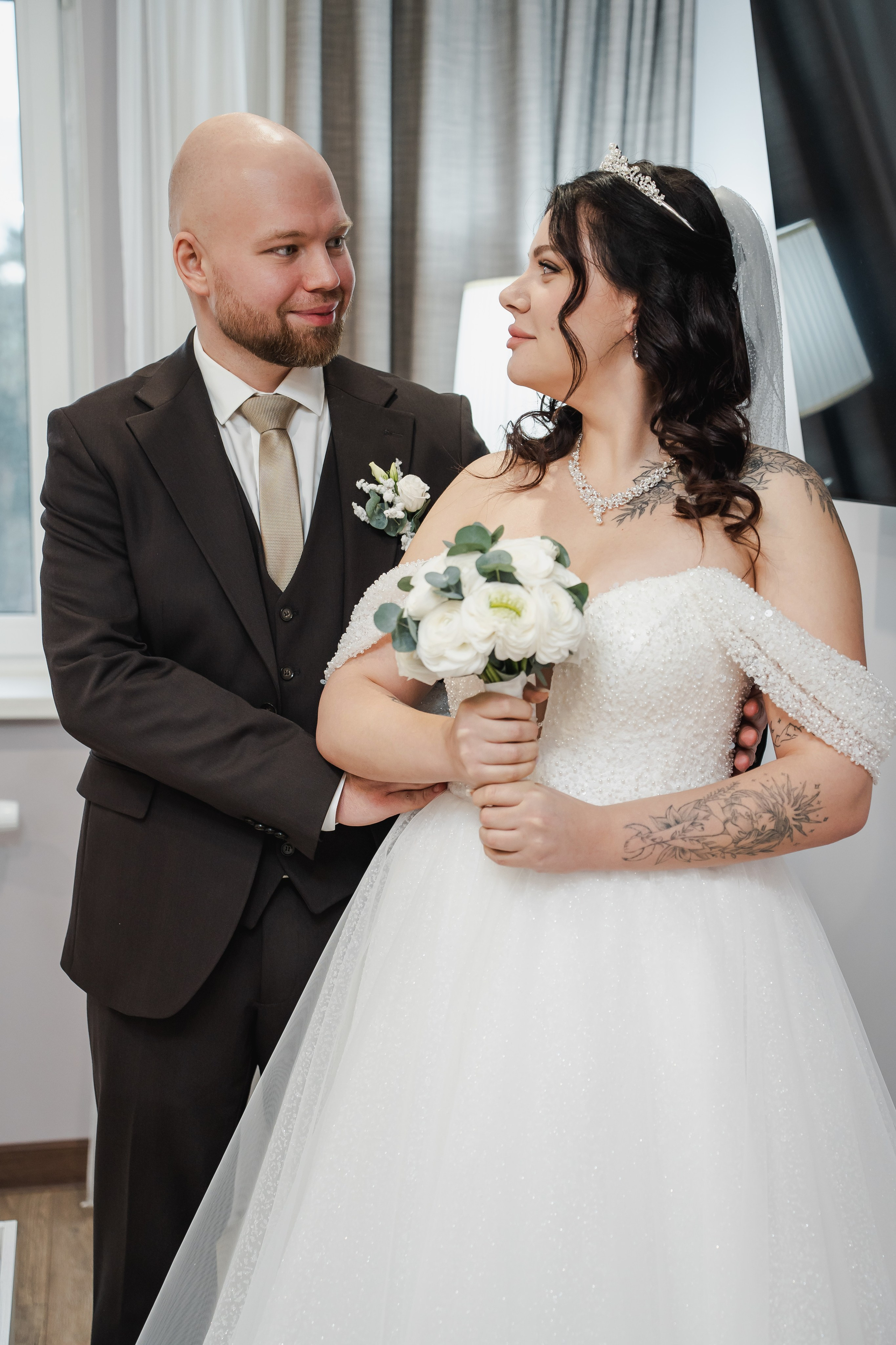 Дарина и Александр. Сборы невесты, загс, банкет. Фотограф и видеограф в Москве и Московской области Мария Вишня