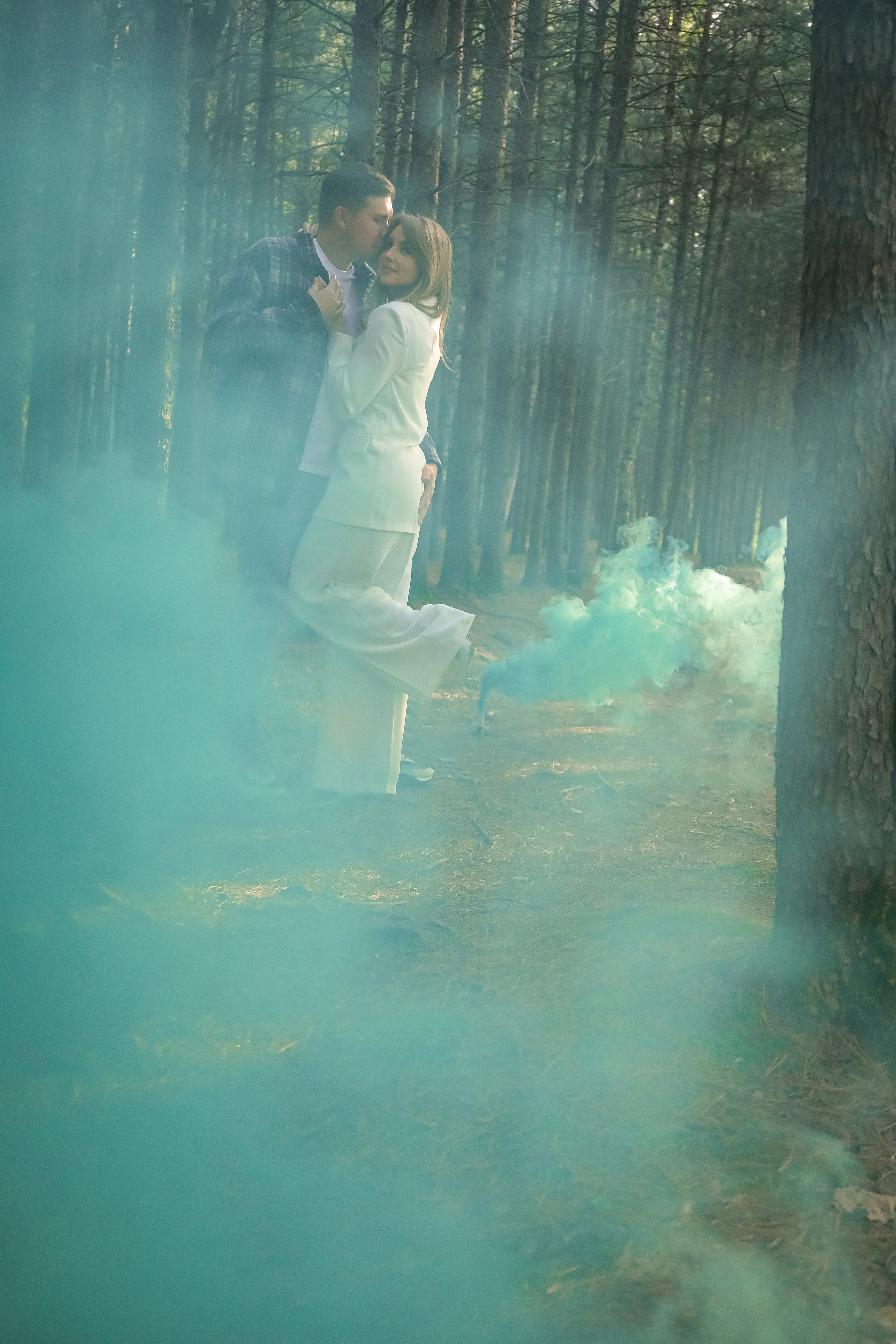 В сосновом лесу. Фотограф г. Хабаровск. Семейные и индивидуальные съёмки