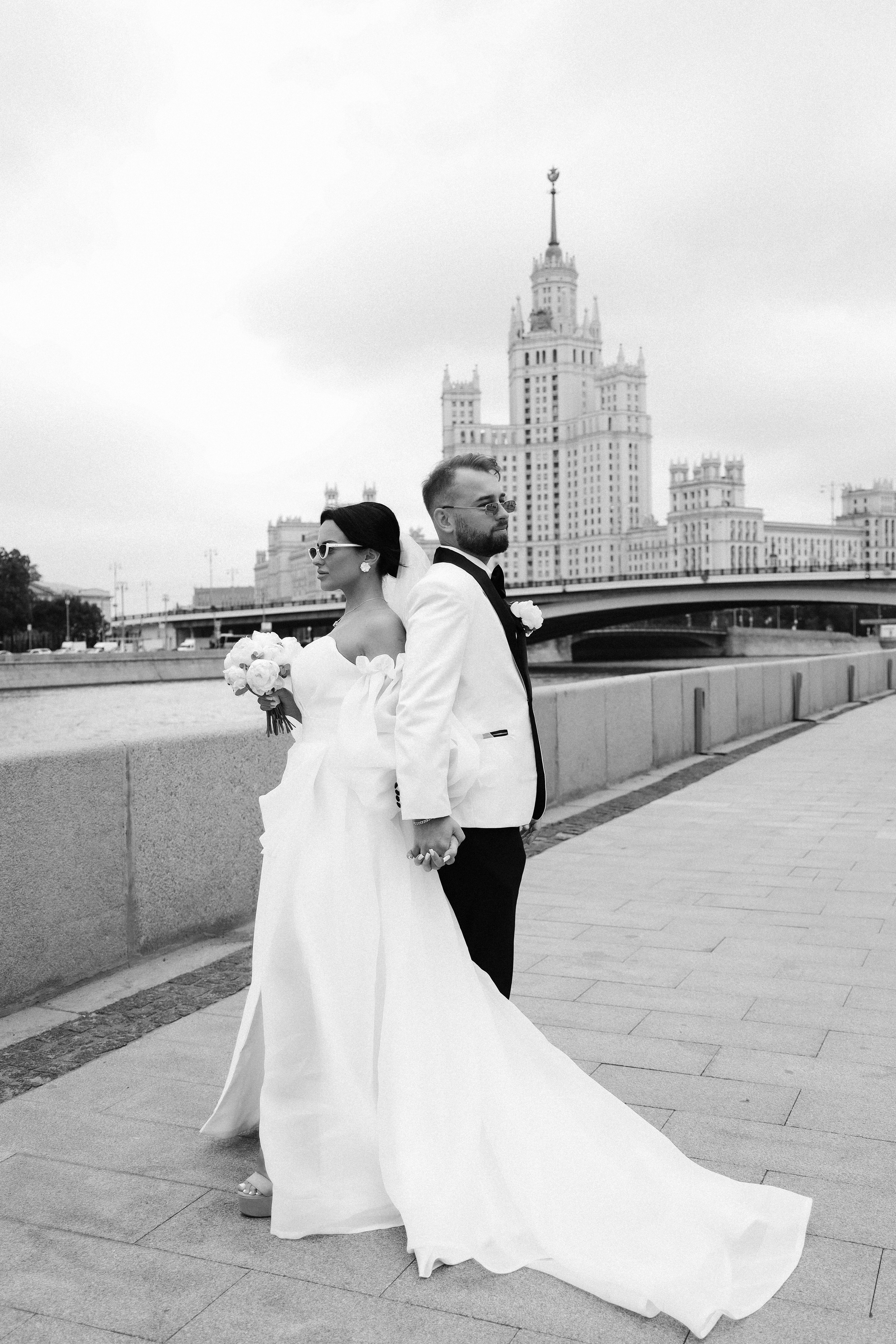 Т. + А. Роспись в Сити, прогулка по набережным Москвы. Семейный и lovestory фотограф в Москве Светлана Коняхина