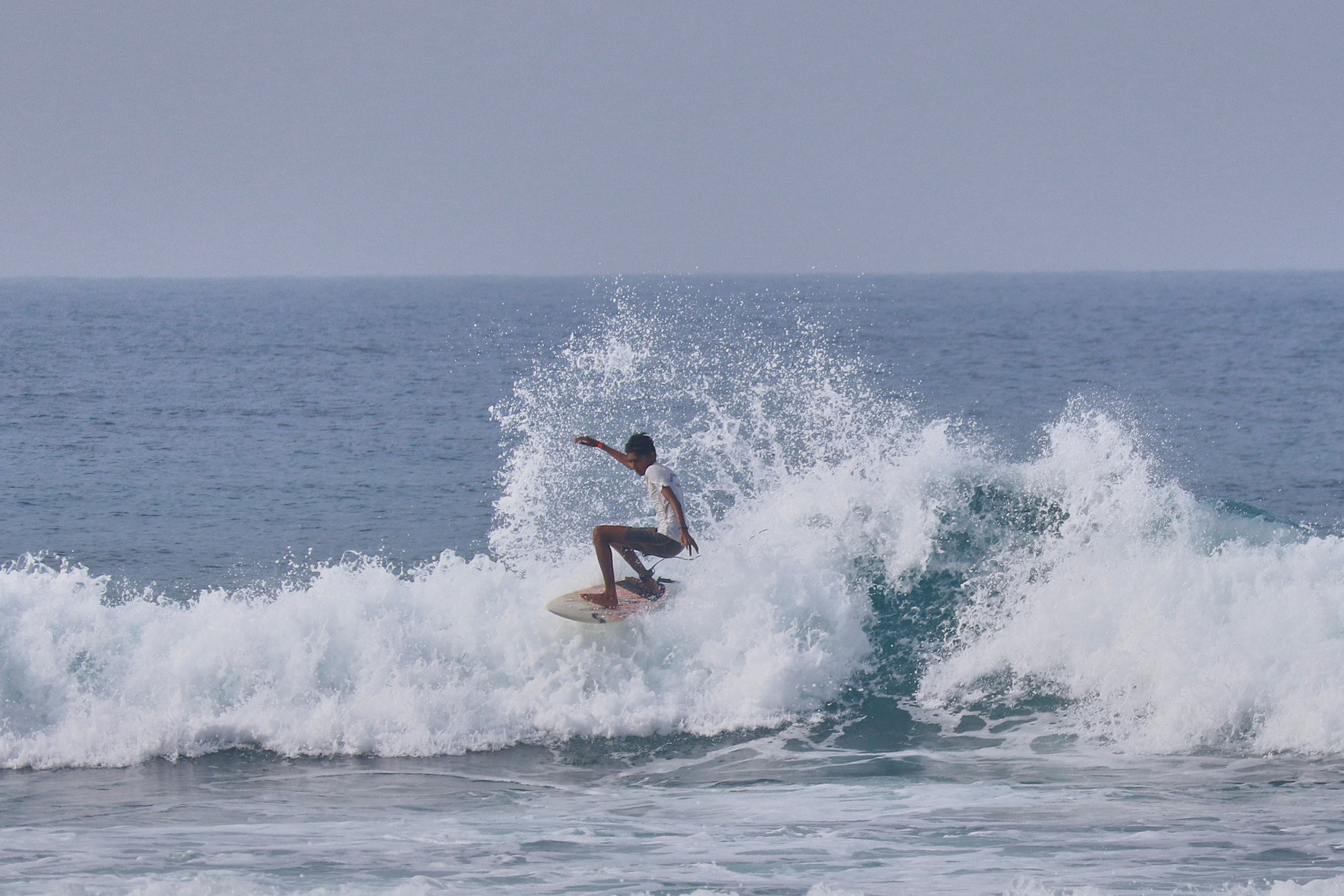 Surfing. Filmmaker Vadim Averin