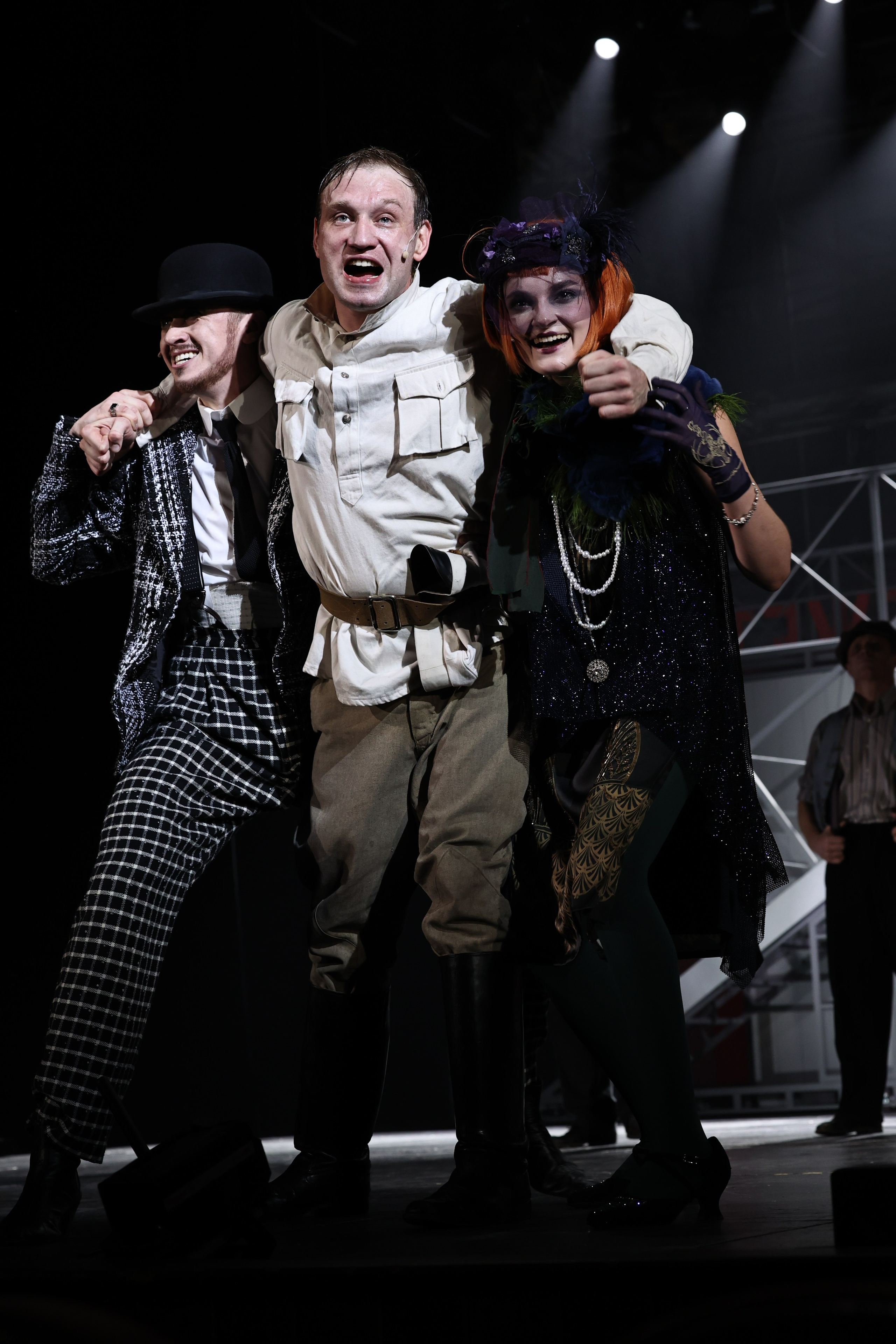 Москва, улицы, театр и артисты, друзья и мир фото Владимир Кашицин