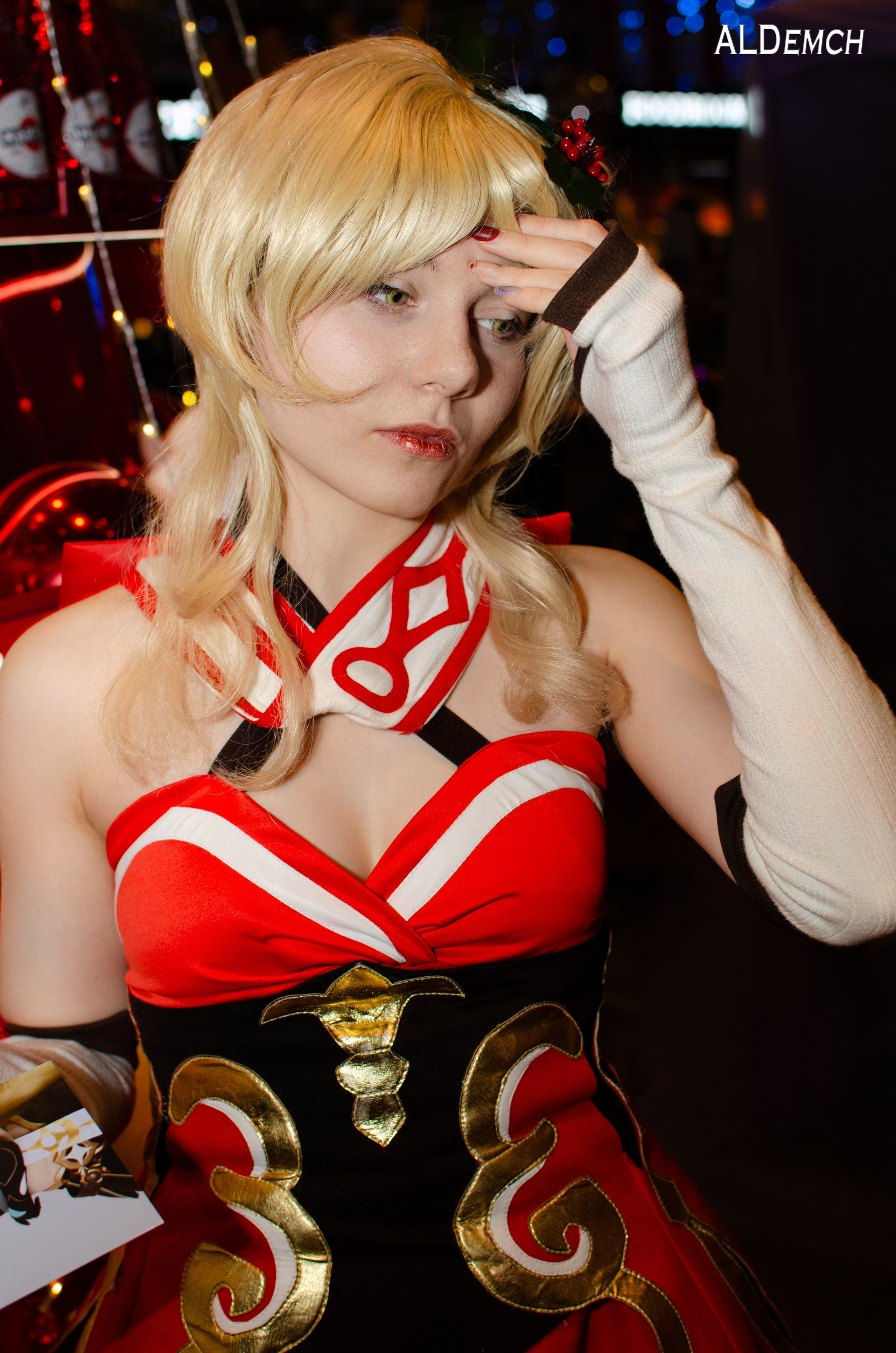 Аниме картинки персонажей и косплей фото в России Москве