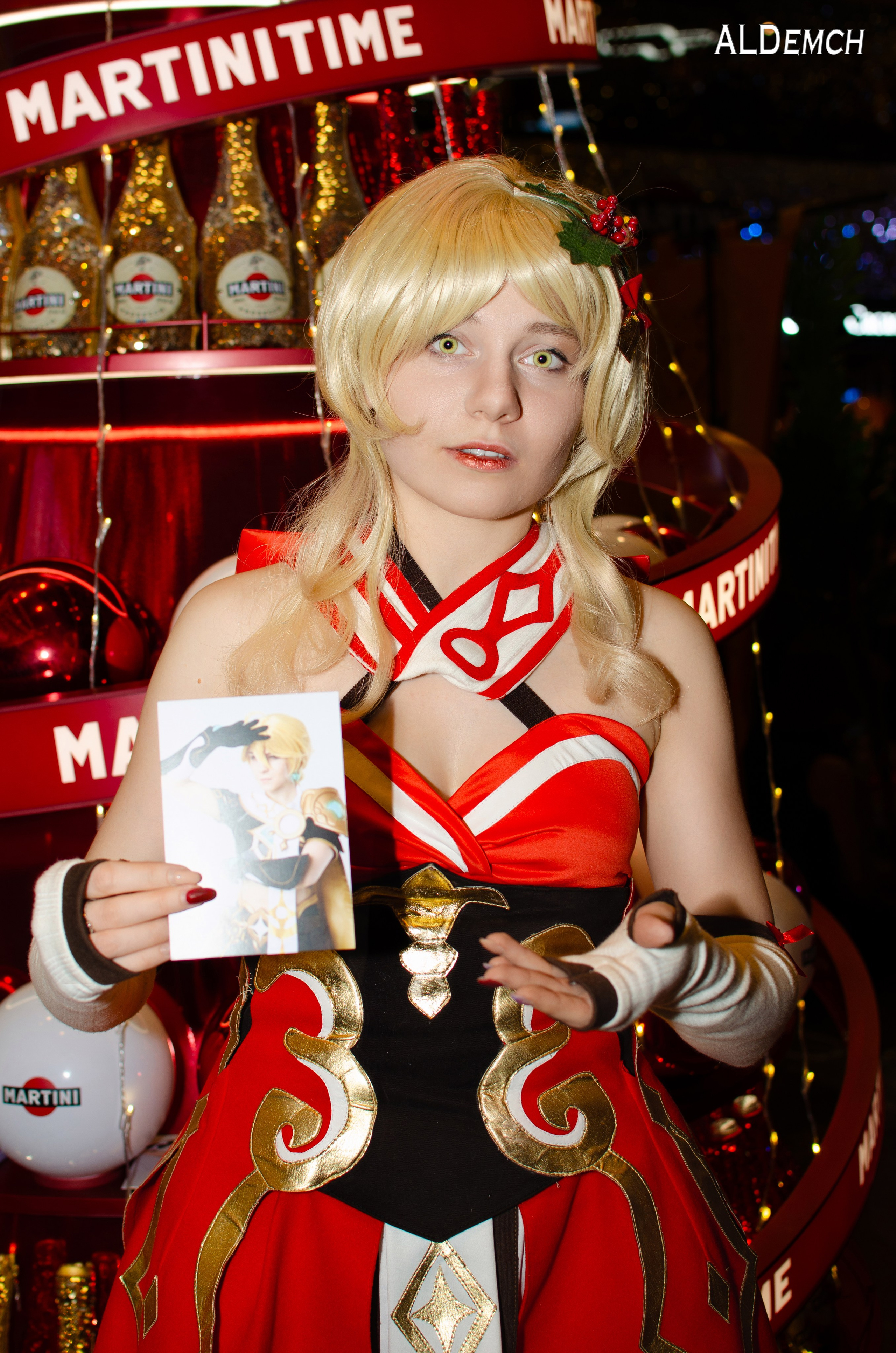 Аниме картинки персонажей и косплей фото в России Москве