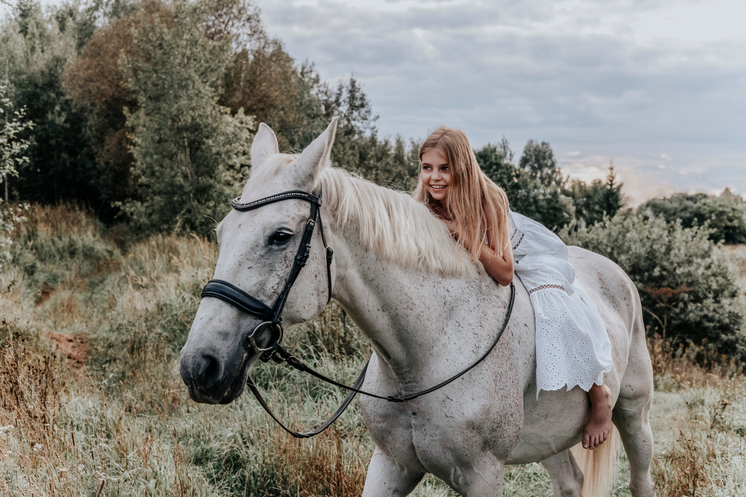 Катерина, Виктория и конь Соломон. Сказочный фотограф для Вас и Вашей семьи