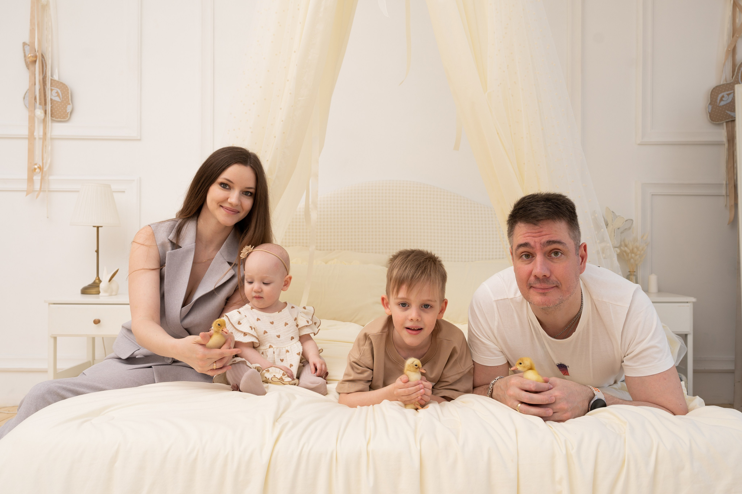 Студийные семейные съемки. Фотограф новорожденных в Санкт-Петербурге Татьяна Тарасенко