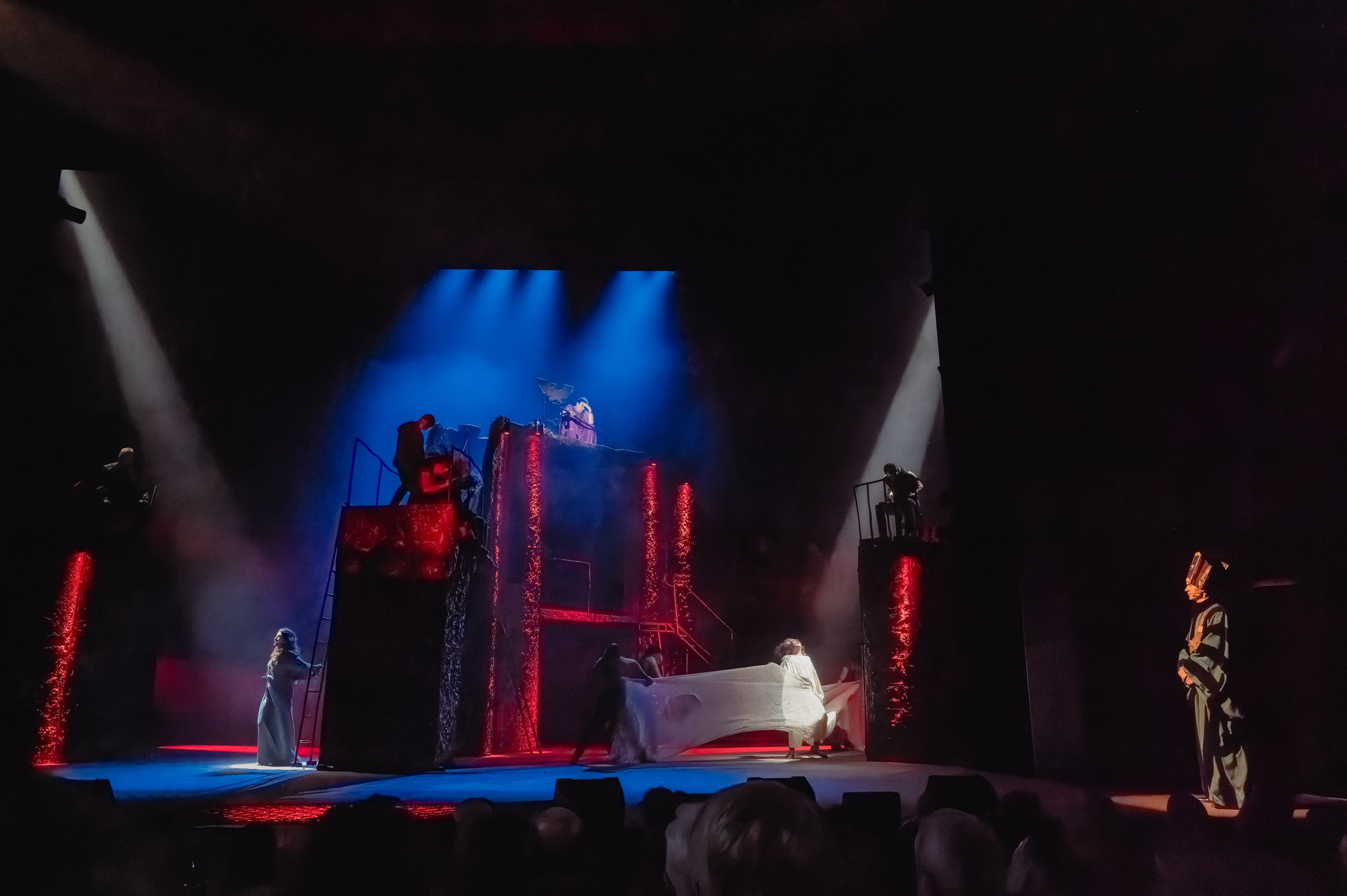 Театр Моссовета: Иисус Христос — Суперзвезда — 33 года на сцене. Сайт фотографа Сергея Абрамова